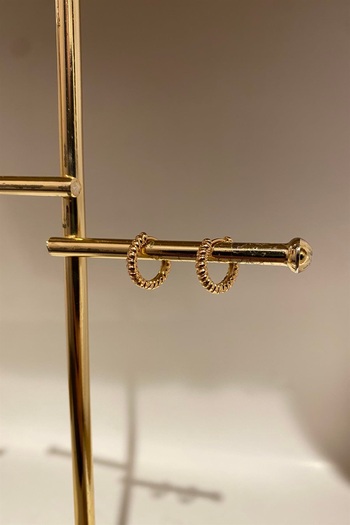 SARMALI HALKA KÜPE 1.2 cm