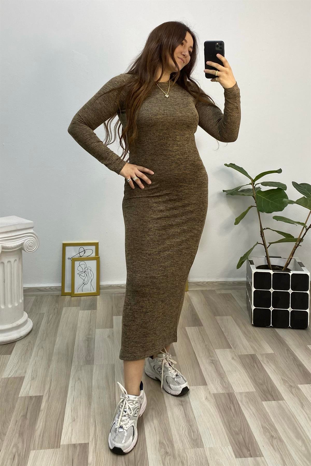 SIFIR YAKA TRIKO ELBİSE