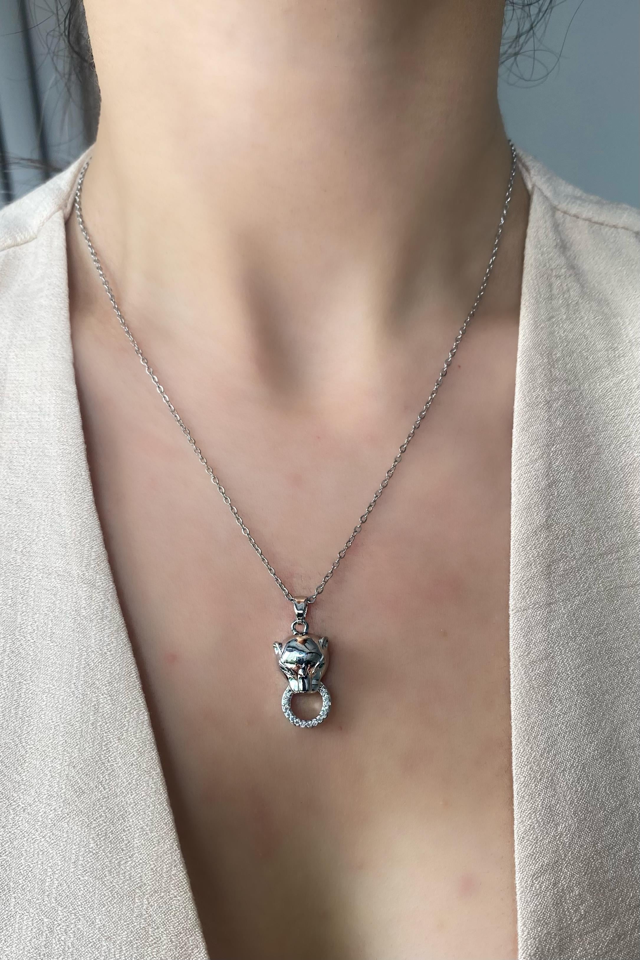 TAŞ HALKALI KAPLAN BAŞI KOLYE