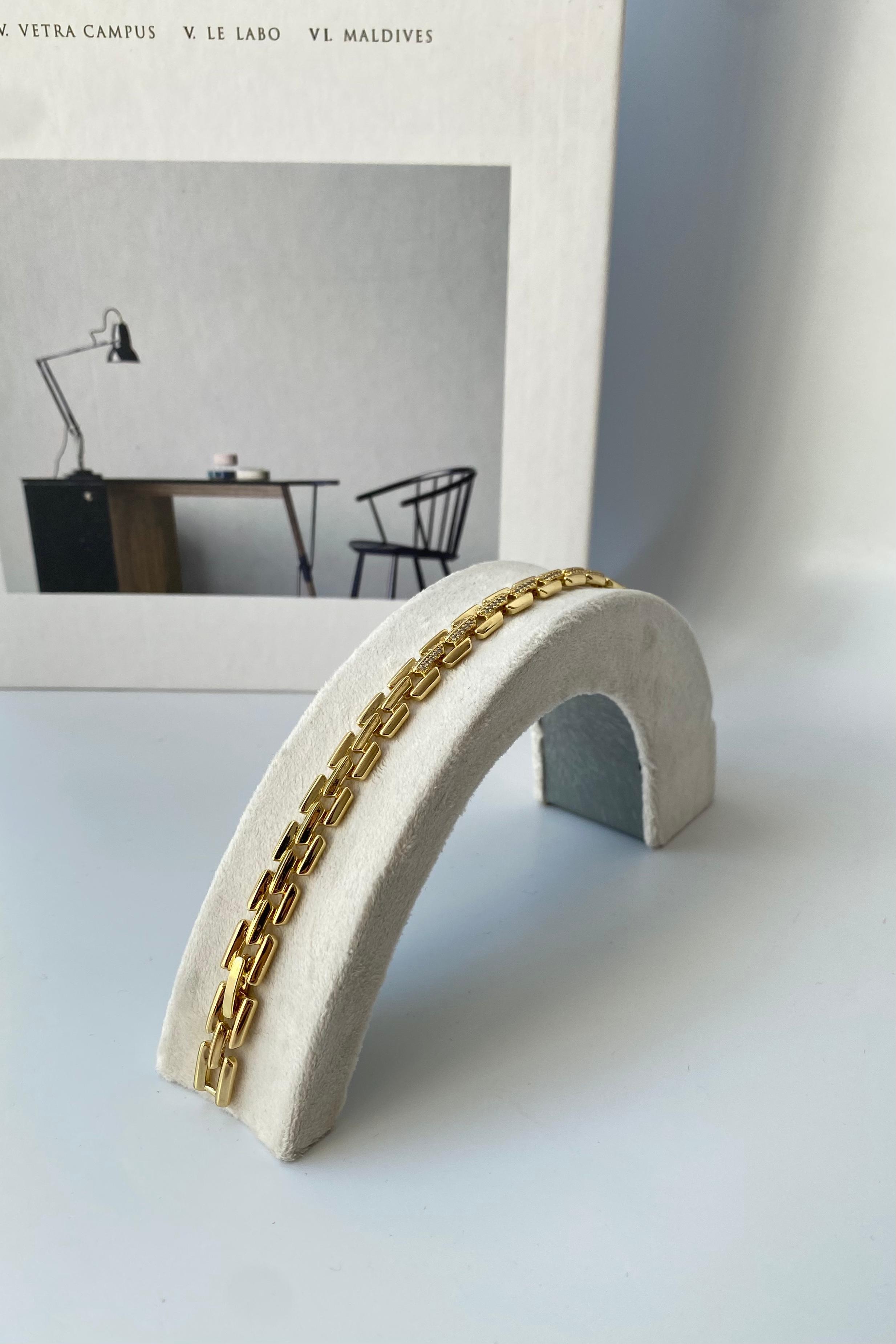 TAŞ ŞERİTLİ KALIN KORDON BİLEZİK