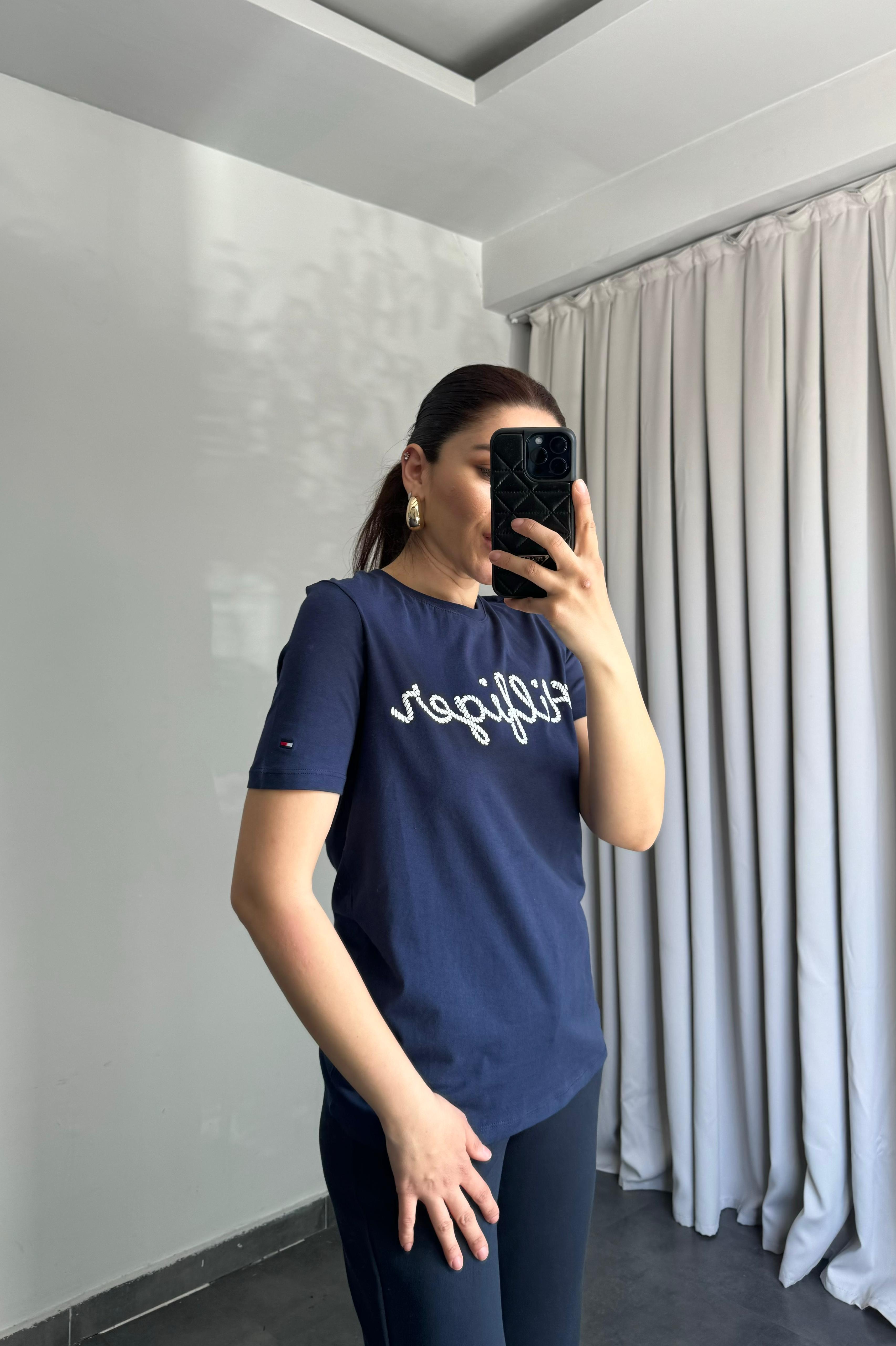 TH YAZILI BASIC T-SHIRT