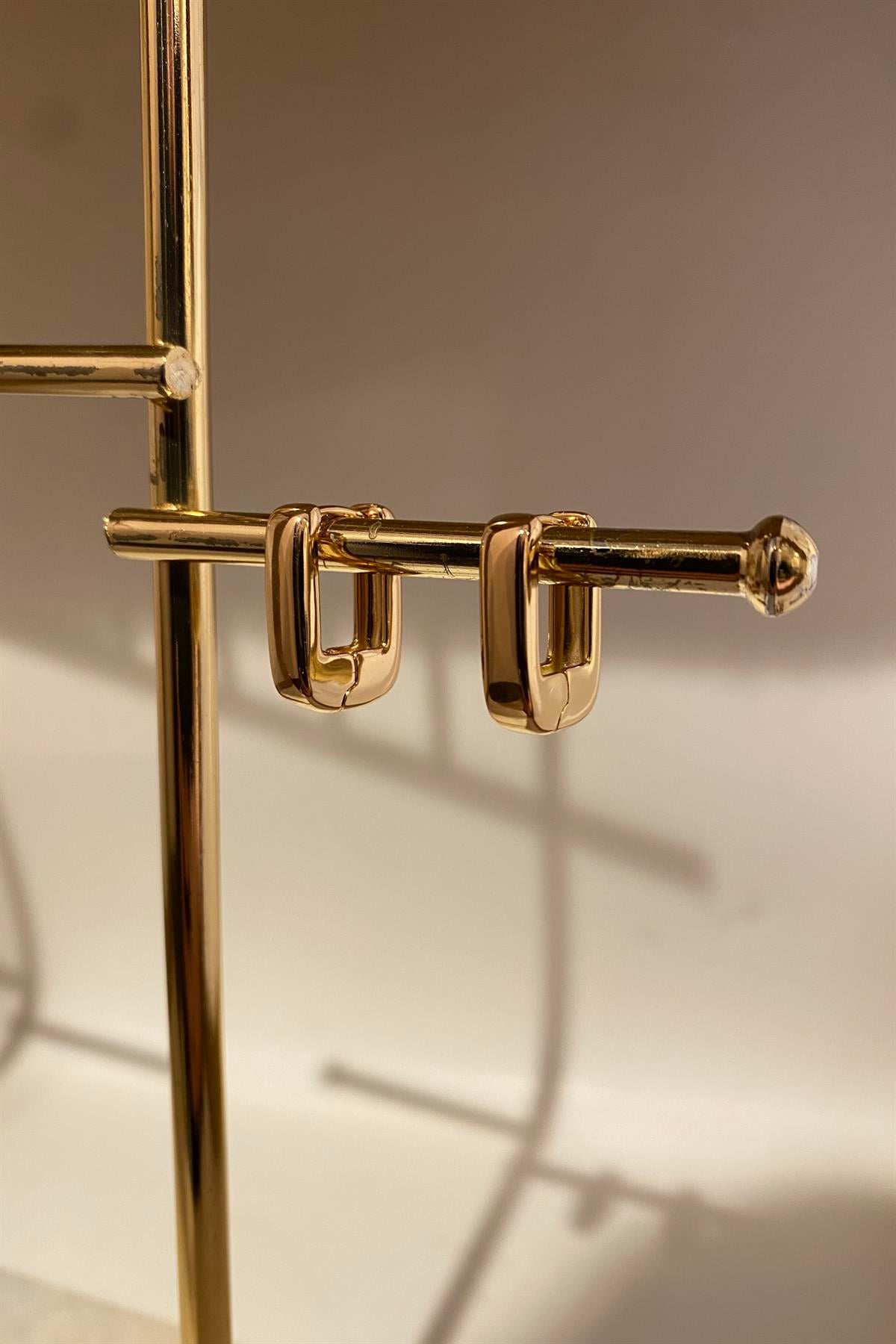TOMBUL DİKDÖRTGEN HALKA KÜPE 1.7cm