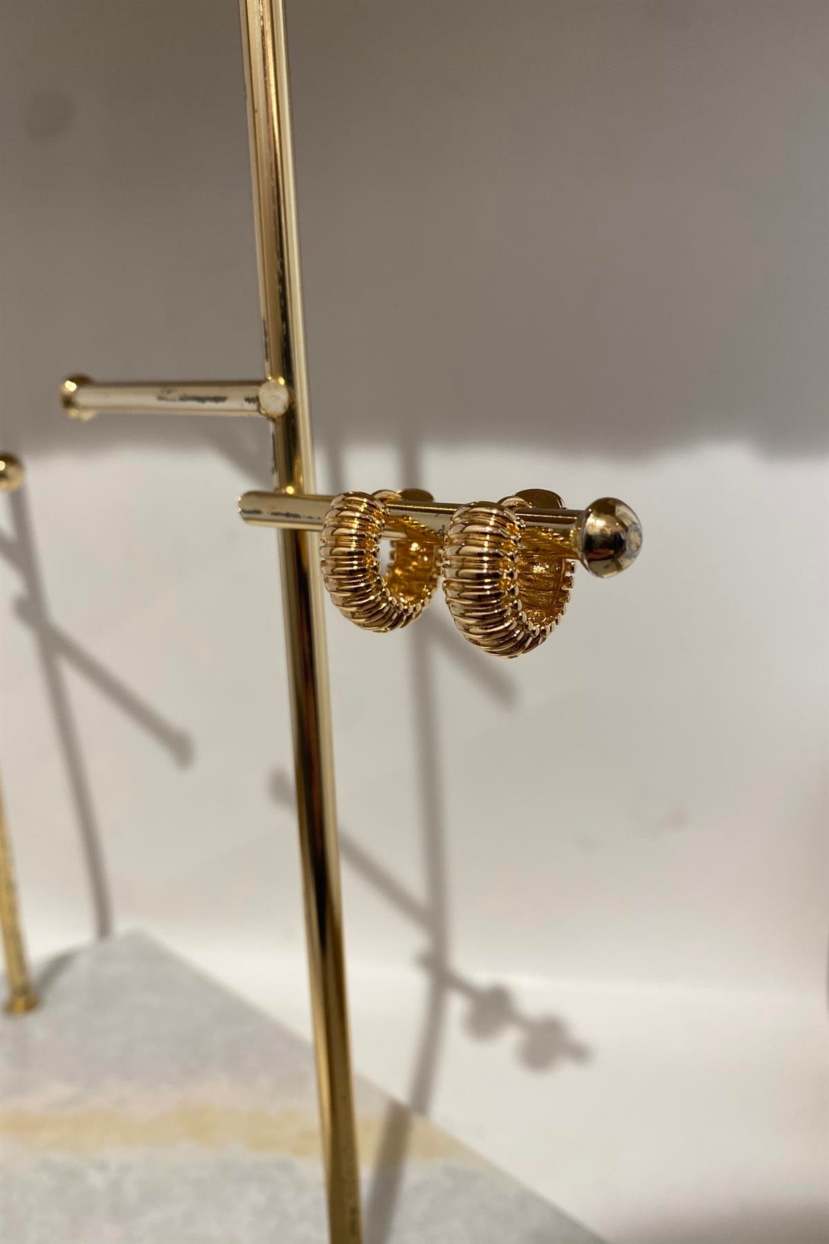 TOMBUL HALKA KÜPE 1,8cm