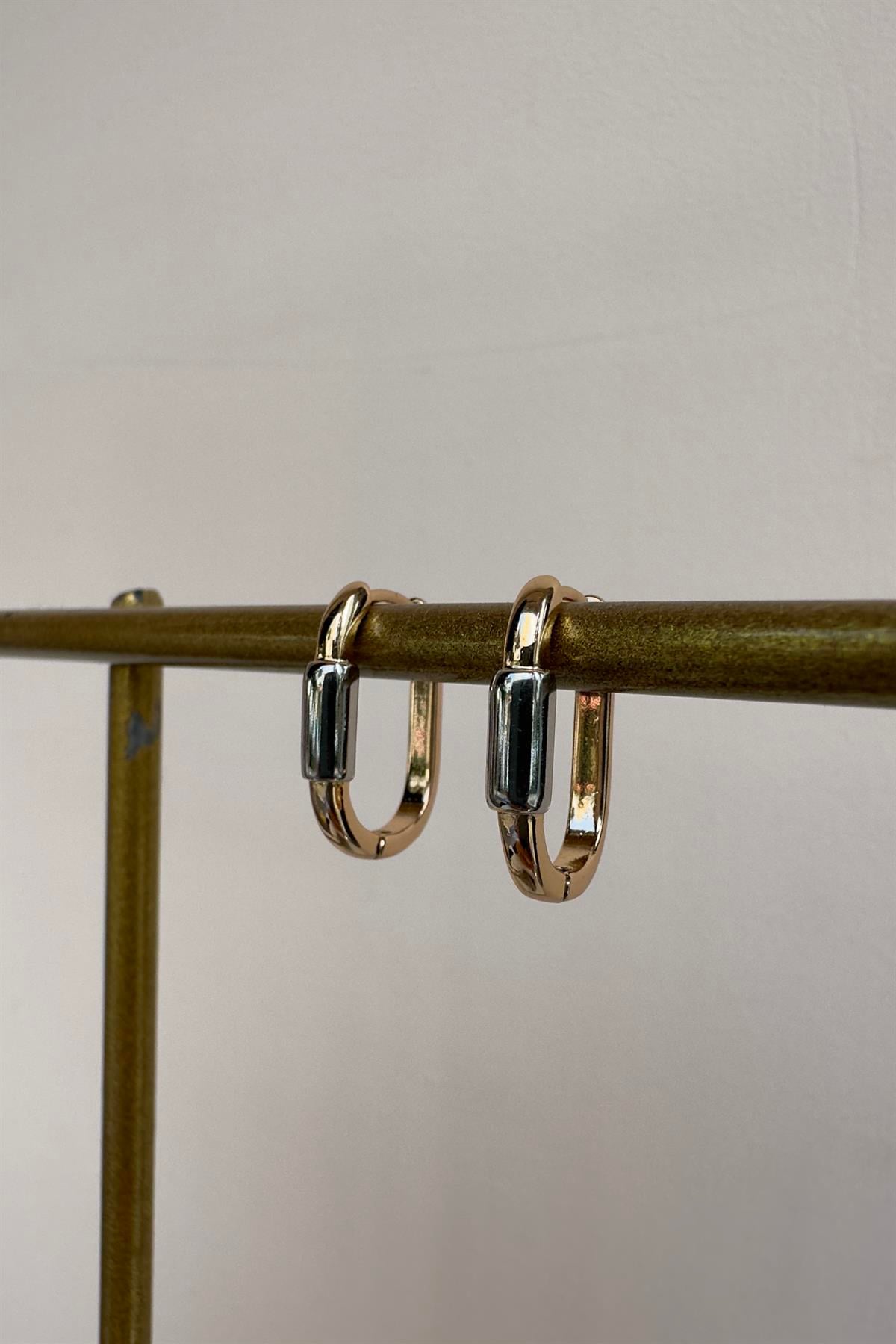 U MODEL ORTASI SİLİNDİRLİ KÜPE 2cm