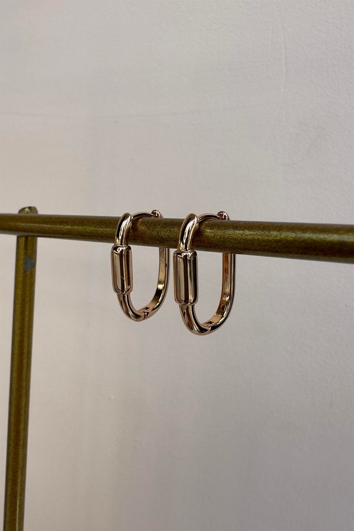 U MODEL ORTASI SİLİNDİRLİ KÜPE 2cm