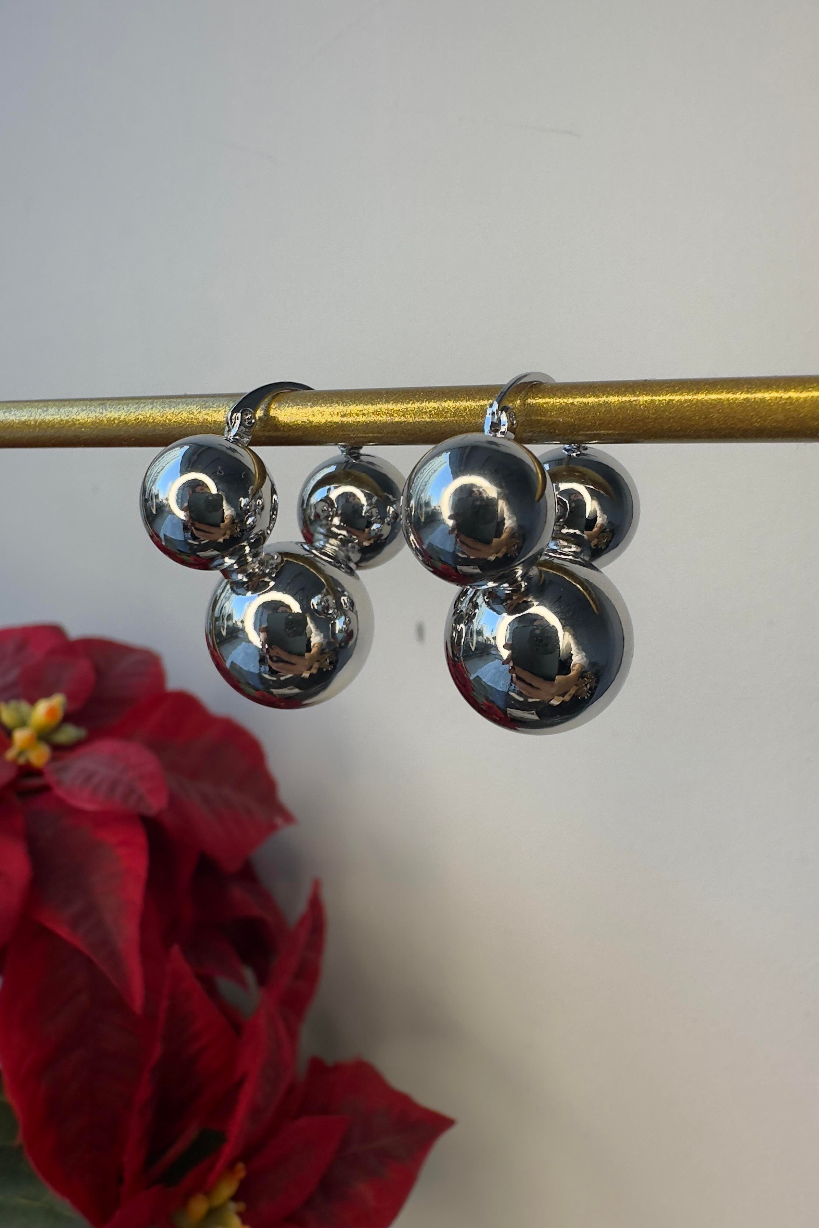 ÜÇLÜ TOPLU HALKA KÜPE