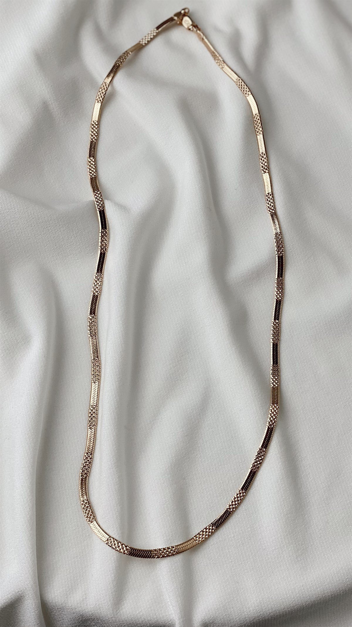 ÜZERİ LAZER KESİMLİ İTALYAN ZİNCİR 45cm