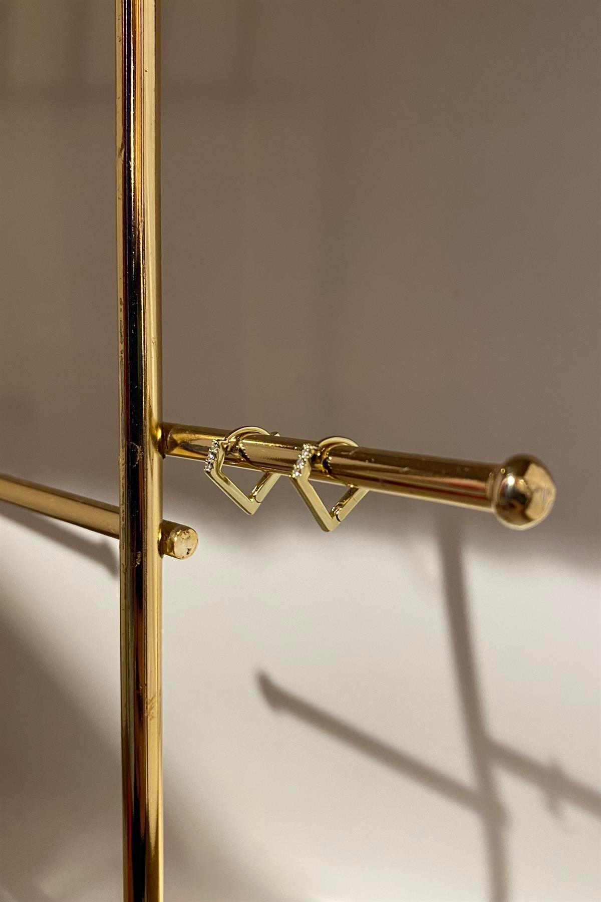 ÜZERİ TAŞLI PRİZMA MODEL HALKA KÜPE 1cm
