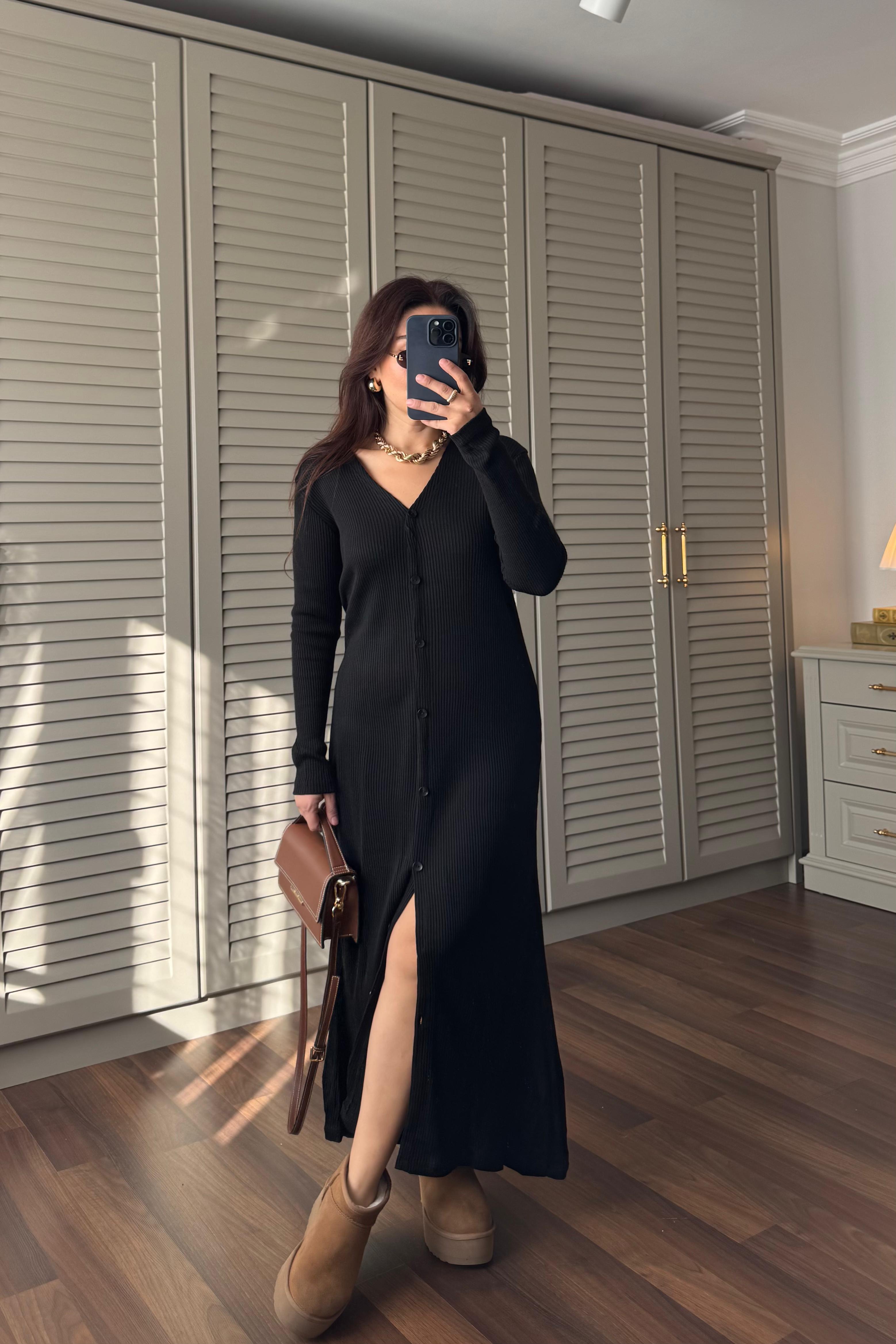 V YAKA DÜĞMELİ TRİKO ELBİSE/256048