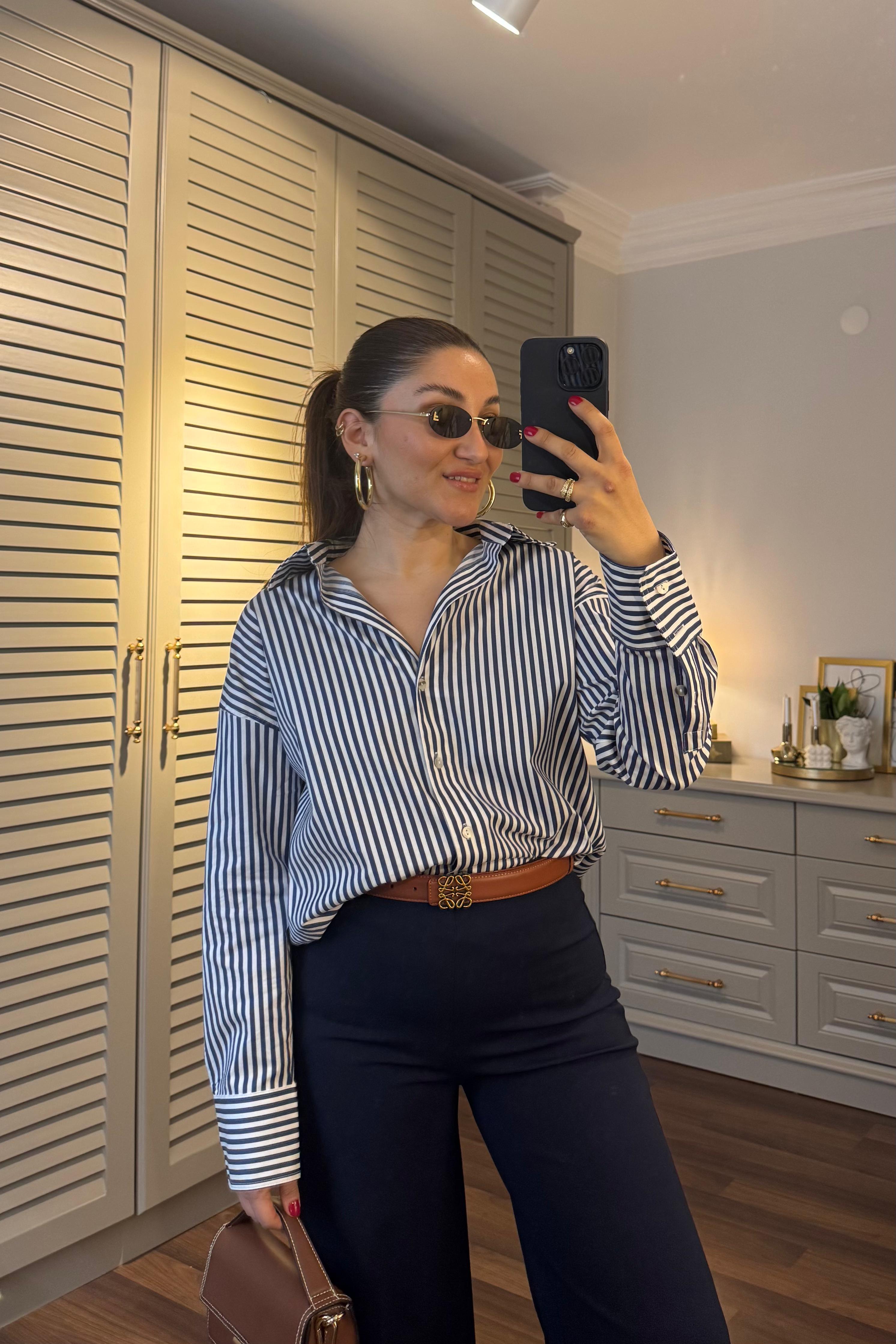 V YAKA OVAL ÇİZGİLİ GÖMLEK/16015