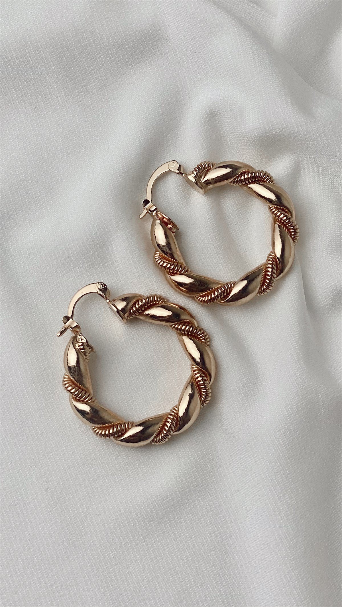 VINTAGE ÖRGÜ HALKA KÜPE 3cm
