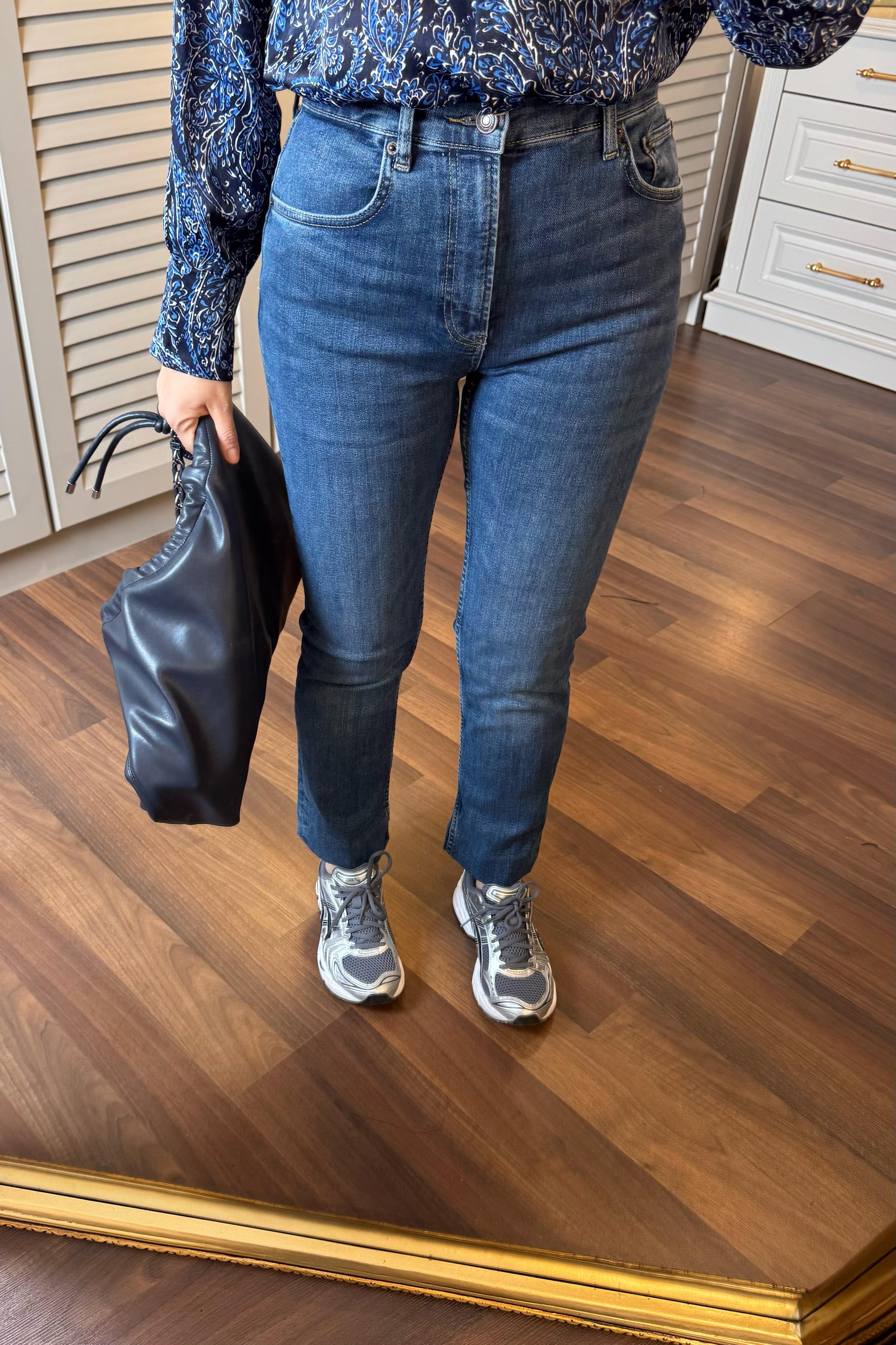 YÜKSEK BEL BORU PAÇA SLİM FİT JEAN