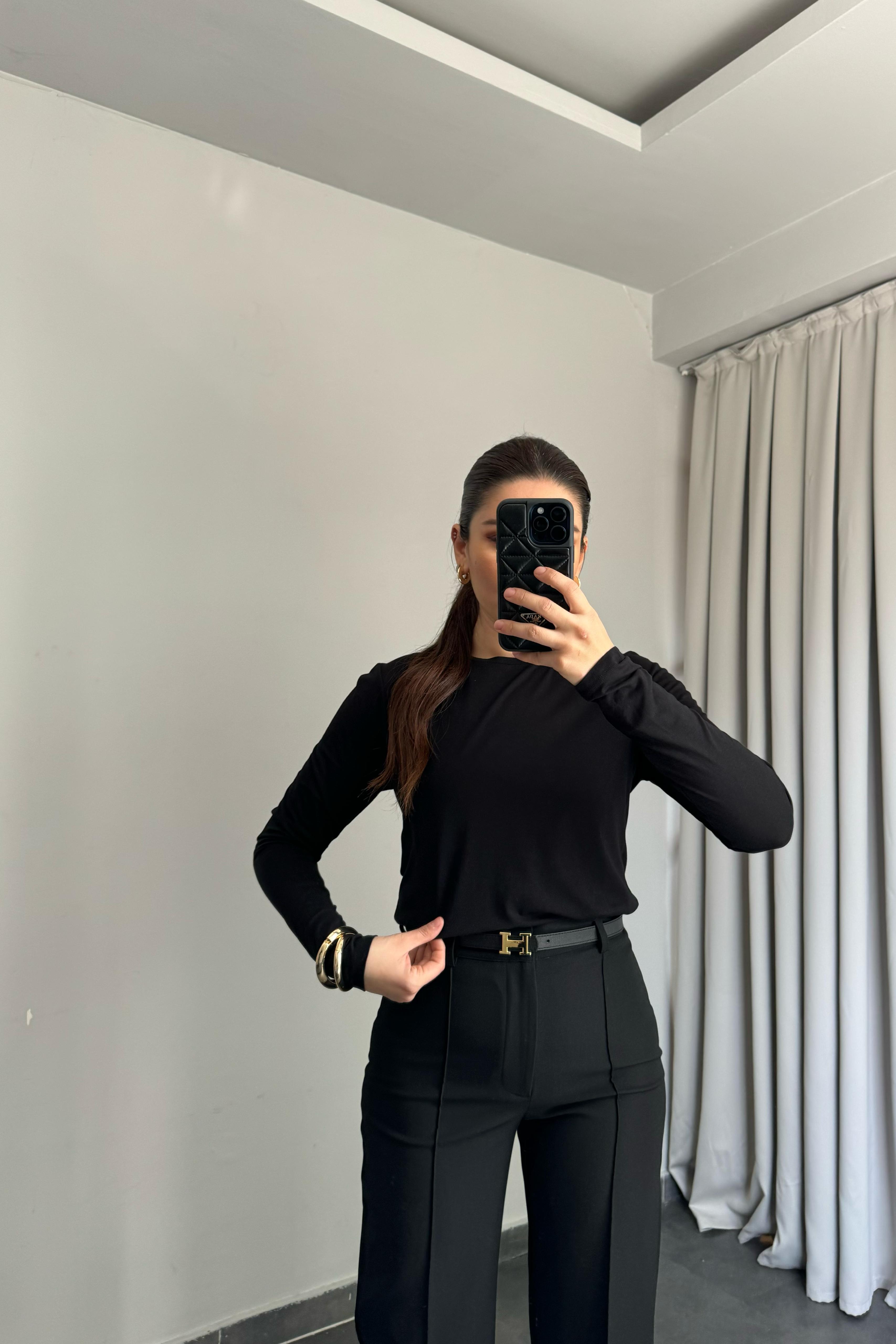 YUVARLAK YAKA UZUN KOL BASIC BODY
