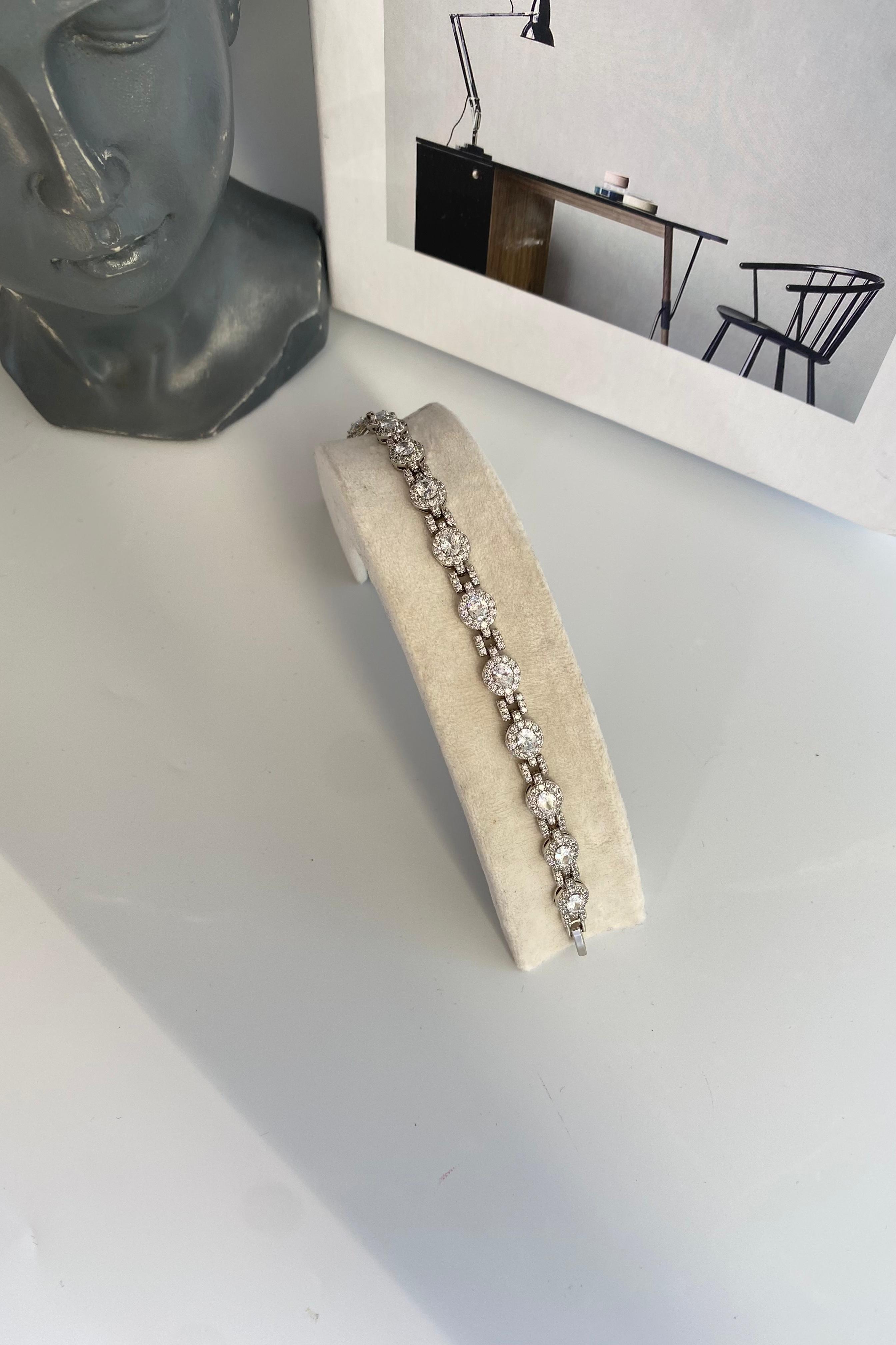 YUVARLAK ZİRKON TAŞLI KORDON BİLEZİK