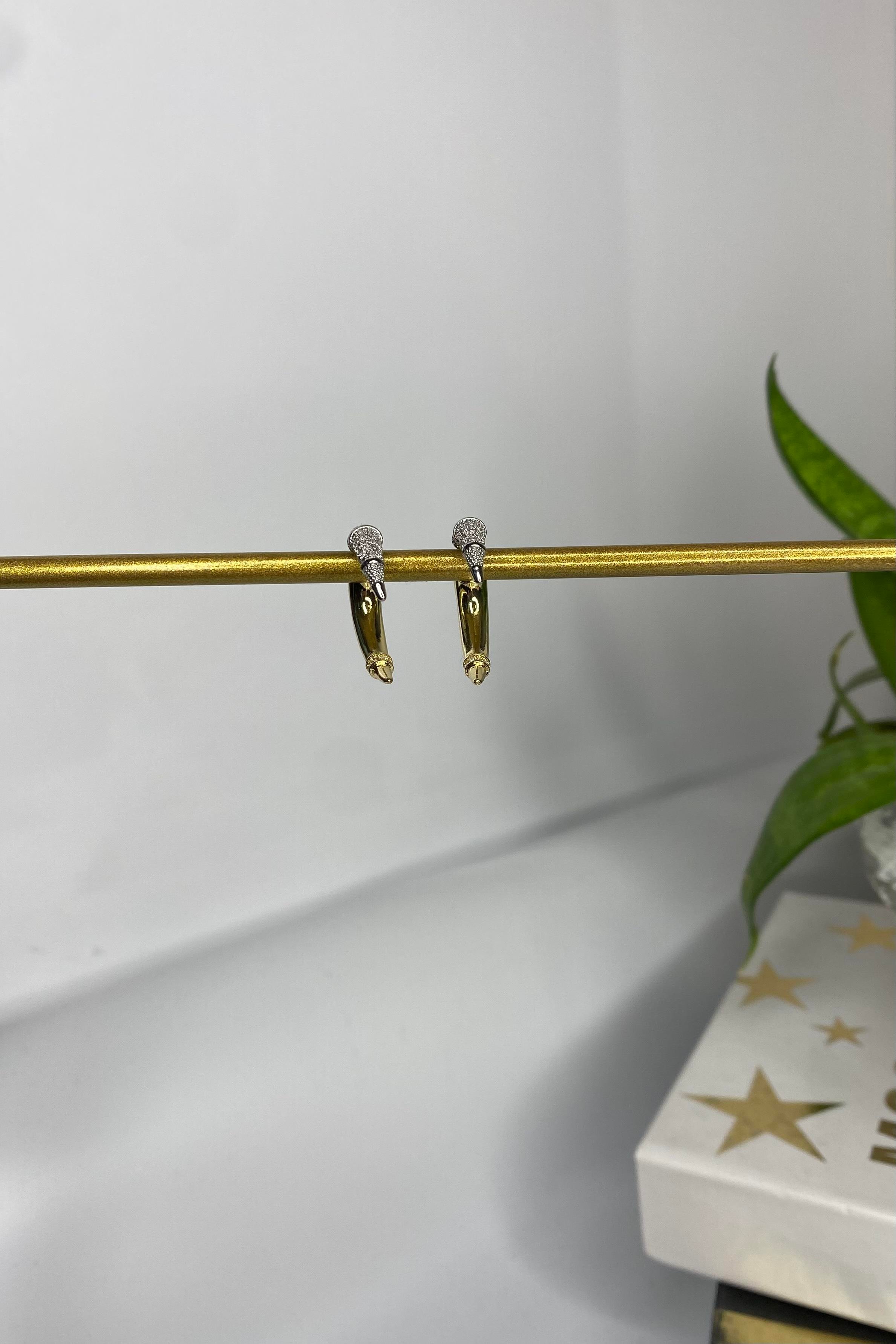 ZİRKON TAŞLI KEMİK KÜPE