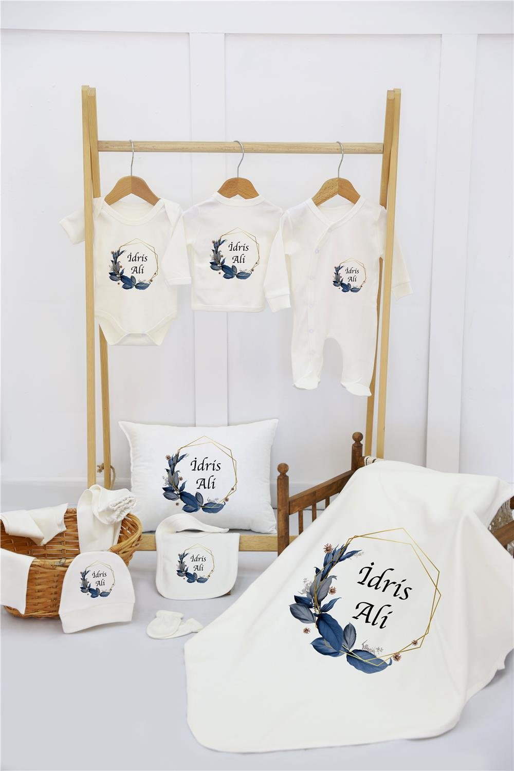 Ay ve Yıldız Desenli 11'li İsimli Organik Hastane Çıkış Seti