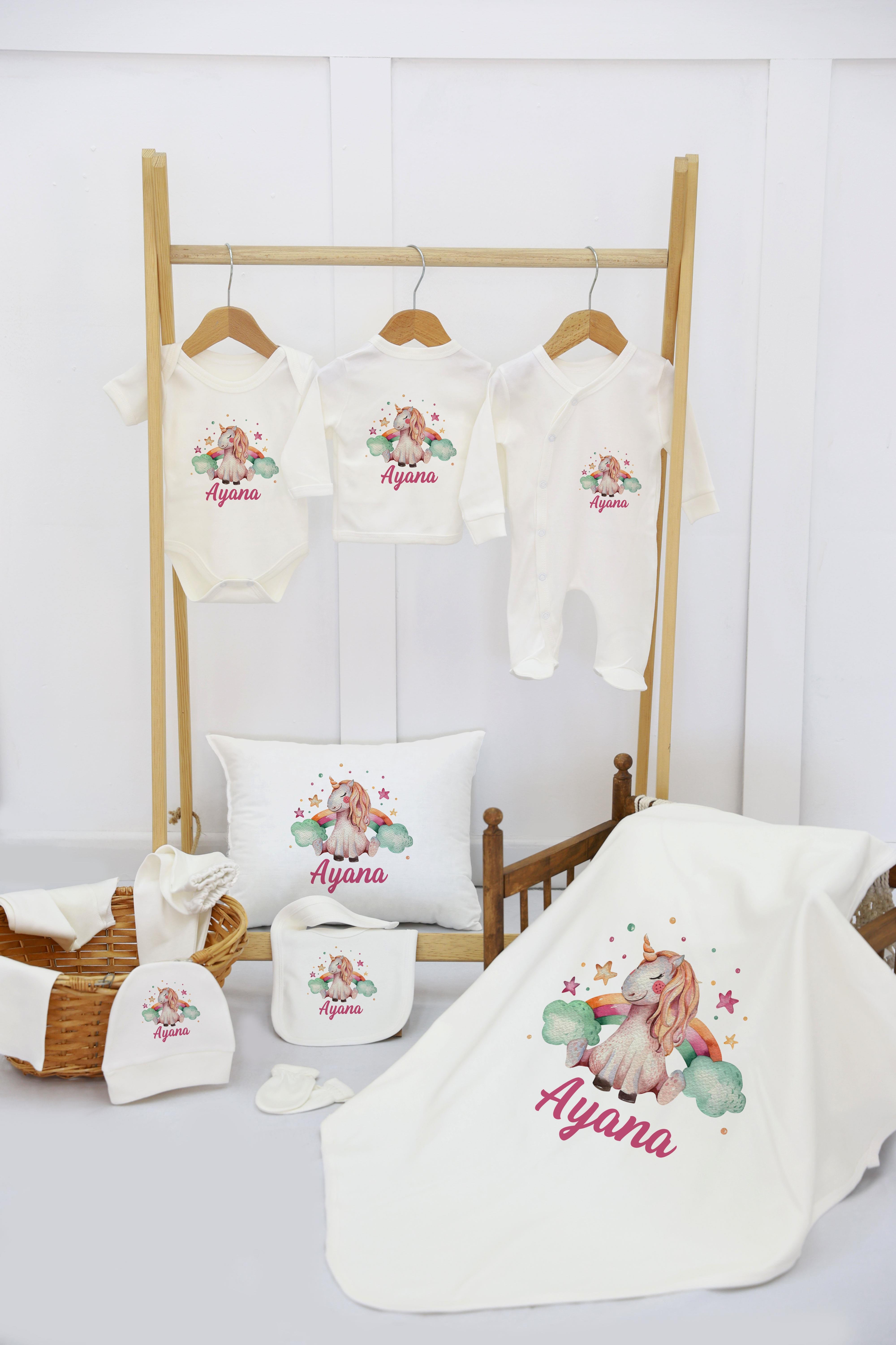 Çiçek Çelenk Desenli 11'li İsimli Organik Hastane Çıkış Seti