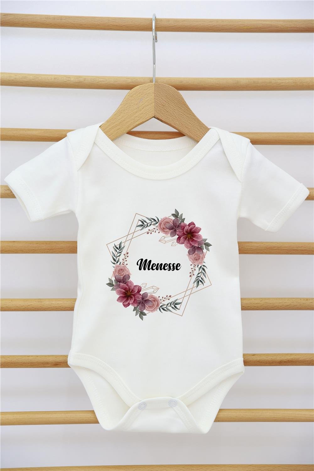 Çiçek Çelenk Desenli 11'li İsimli Organik Hastane Çıkış Seti