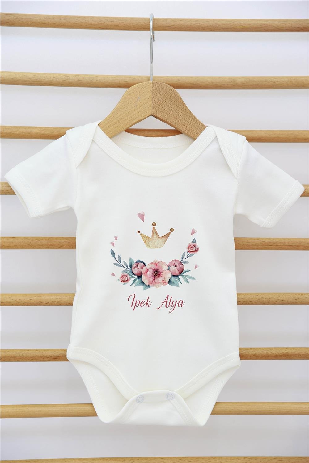 Gökkuşağı Desenli 11'li İsimli Organik Hastane Çıkış Seti