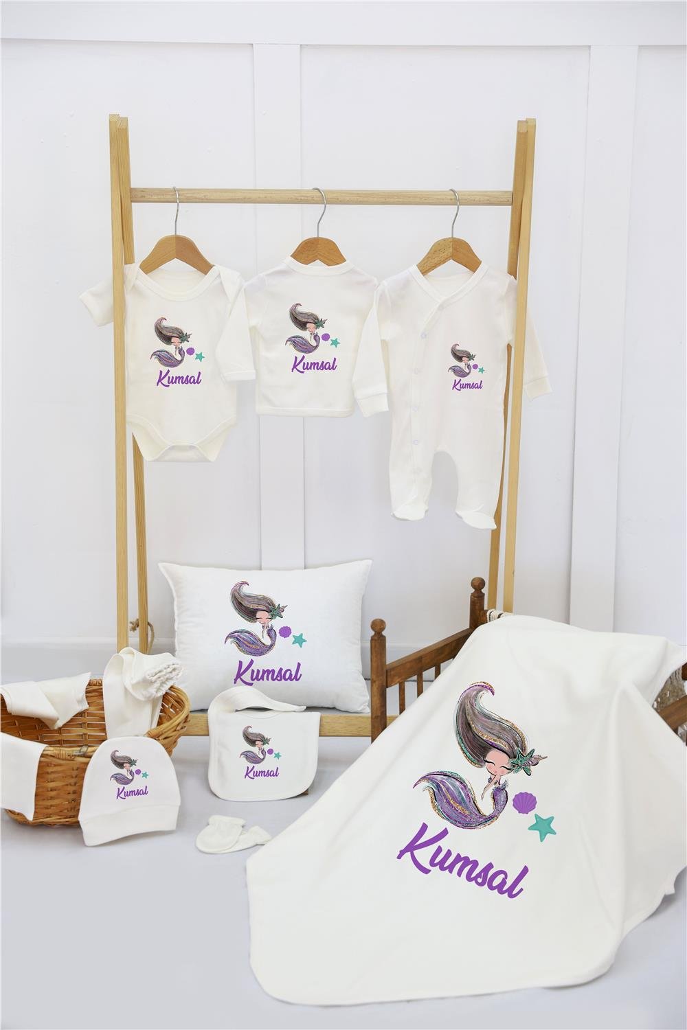 Gökkuşağı ve Kalp Desenli 11'li İsimli Organik Hastane Çıkış Seti