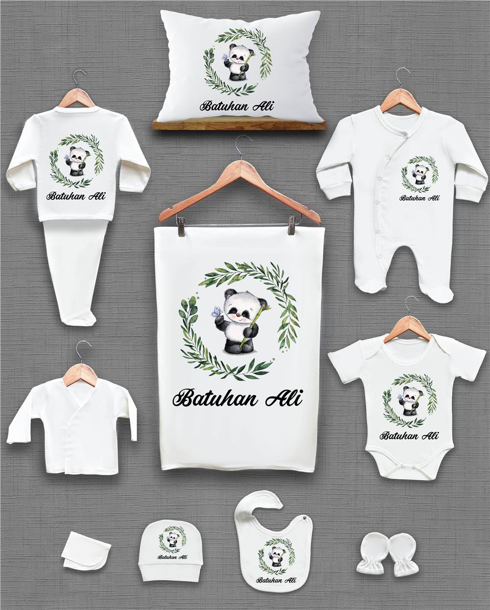 Panda ve Mavi Yaprak Çelenk Desenli 11'li İsimli Organik Hastane Çıkış Seti