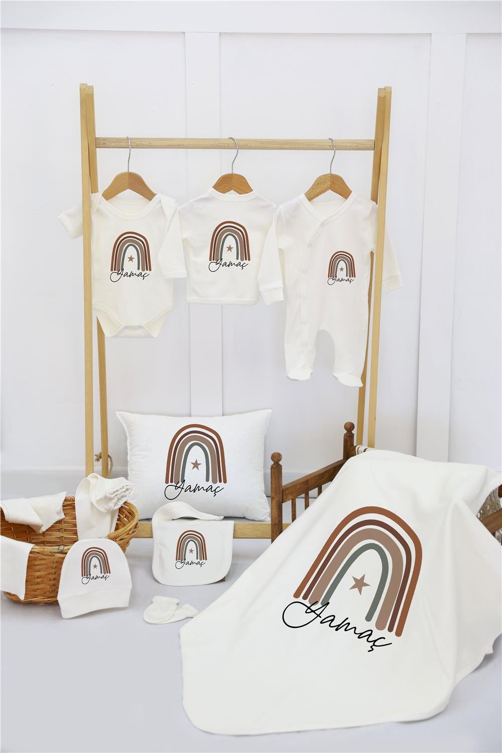 Sevimli Aslan Desenli  11'li İsimli Organik Hastane Çıkış Seti