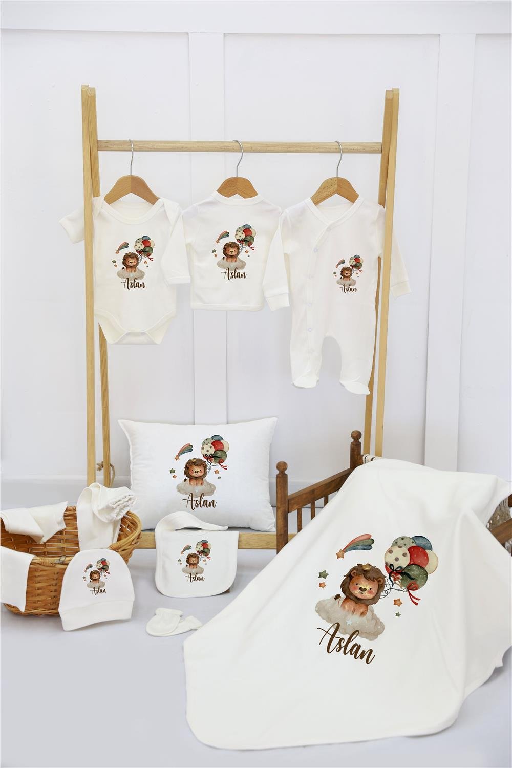 Sevimli Ayı Desenli 11'li İsimli Organik Hastane Çıkış Seti