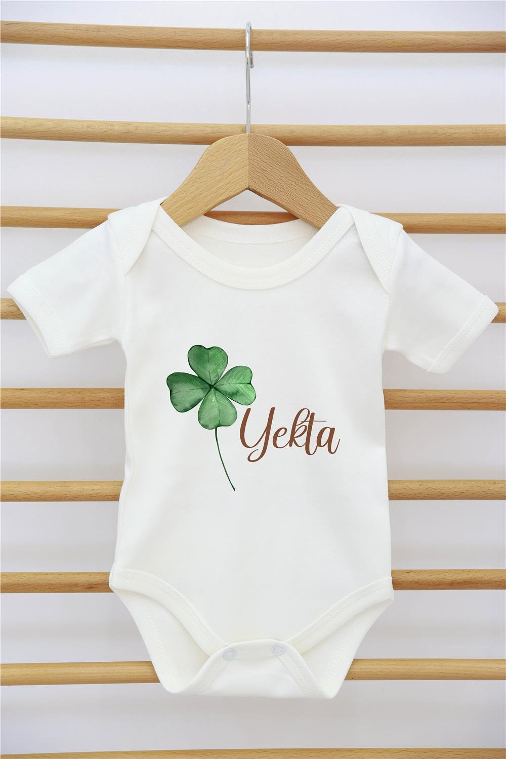 Sevimli Ayı ve Uçak Desenli 11'li İsimli Organik Hastane Çıkış Seti