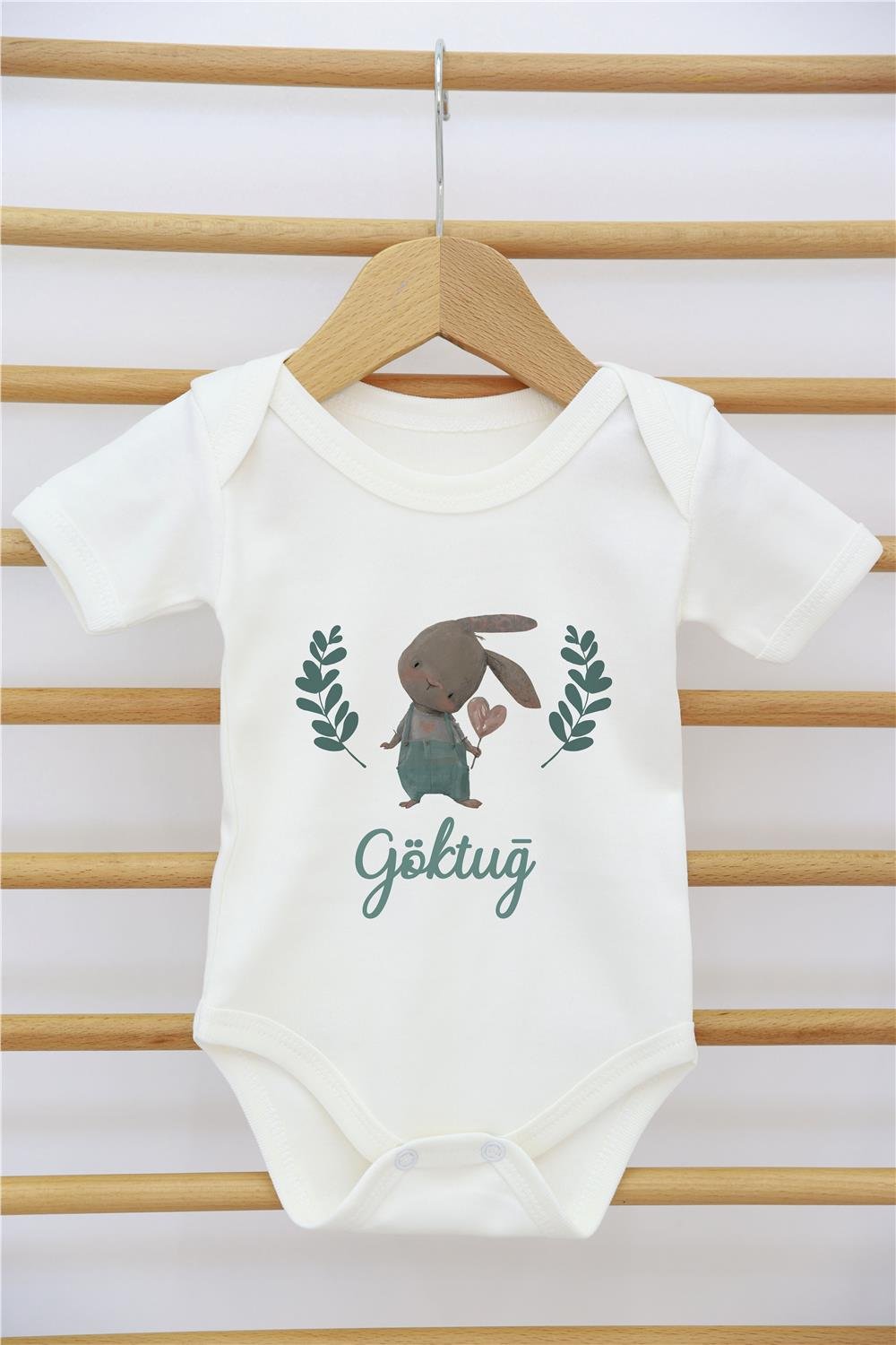 Sevimli Ayıcık ve Uçak Desenli 11'li İsimli Organik Hastane Çıkış Seti