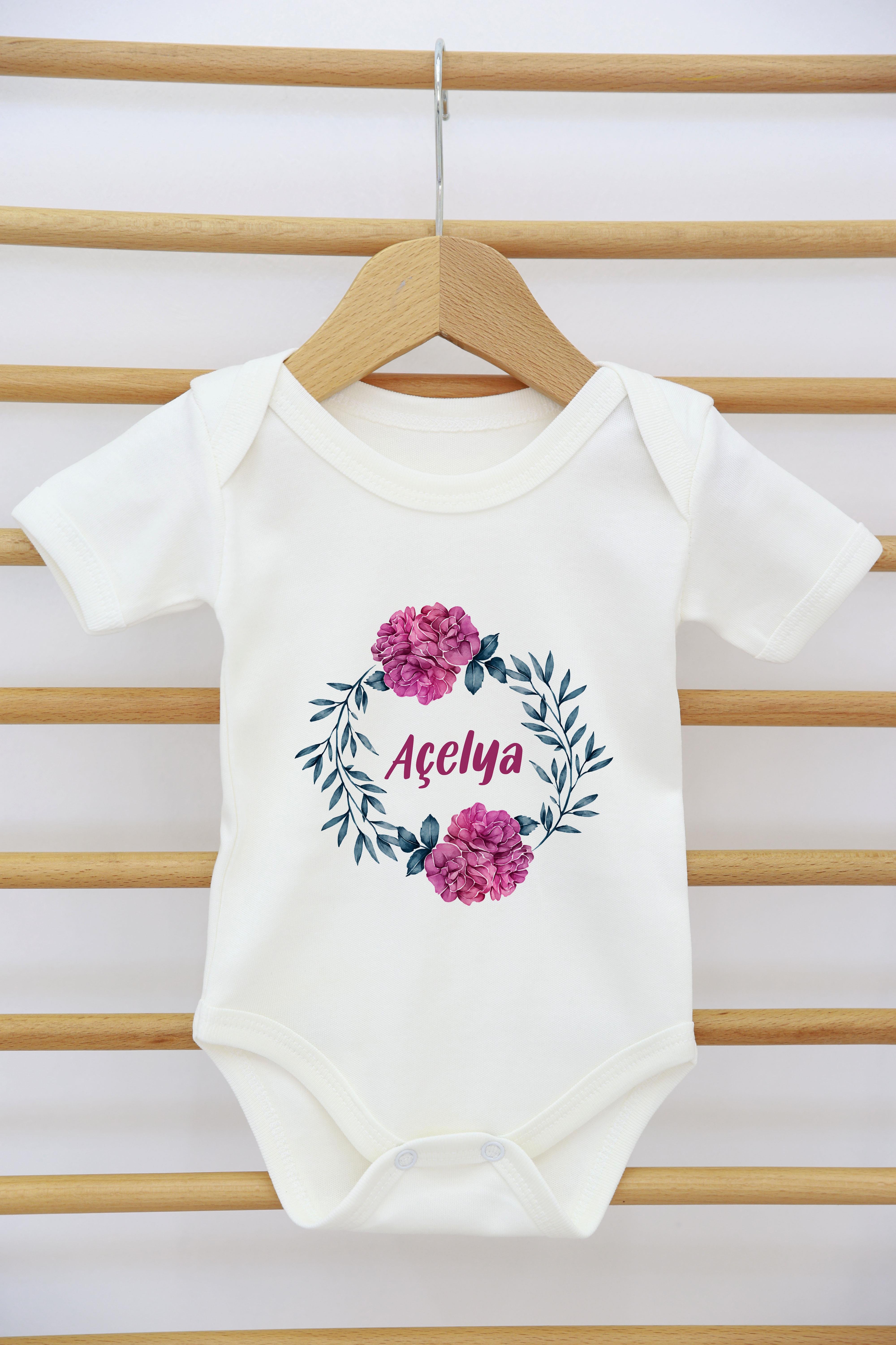 Sevimli Zürafa Desenli 11'li İsimli Organik Hastane Çıkış Seti