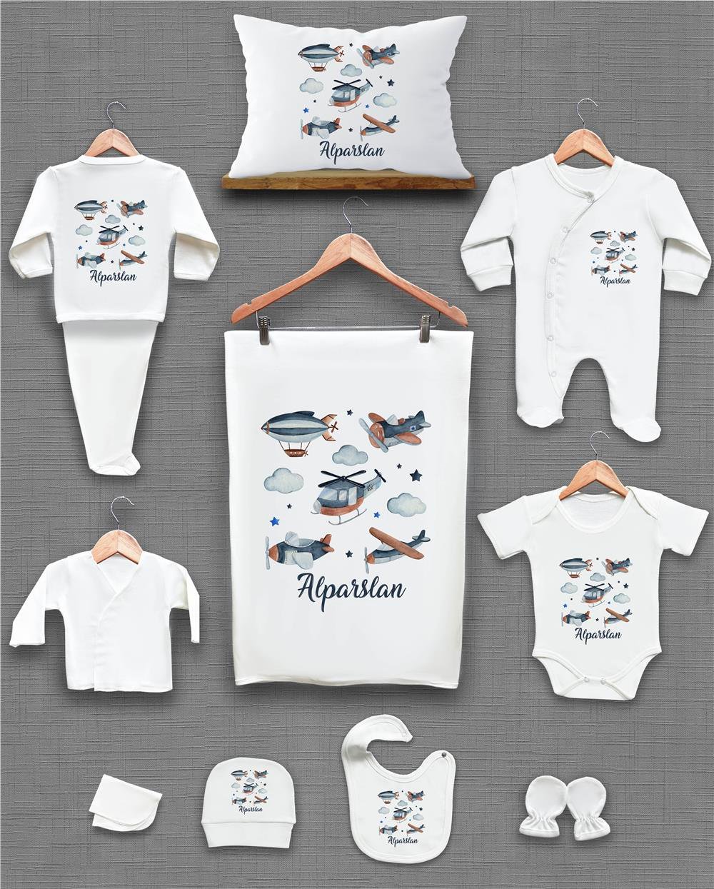 Uçak Desenli 11'li İsimli Organik Hastane Çıkış Seti