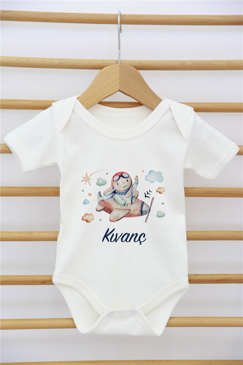 Yeşil Çelenk ve Zürafa Desenli 11'li İsimli Organik Hastane Çıkış Seti