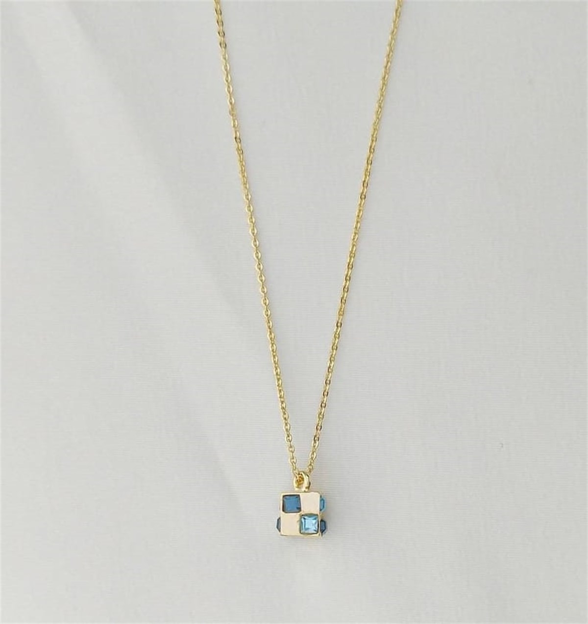 Küp Doğaltaş Minimal Kolye AK-1117