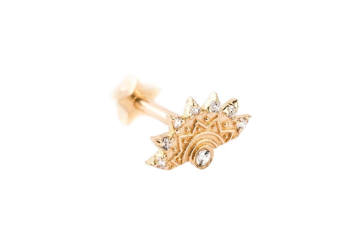 Yelpaze motifli tragus küpe -ak1577