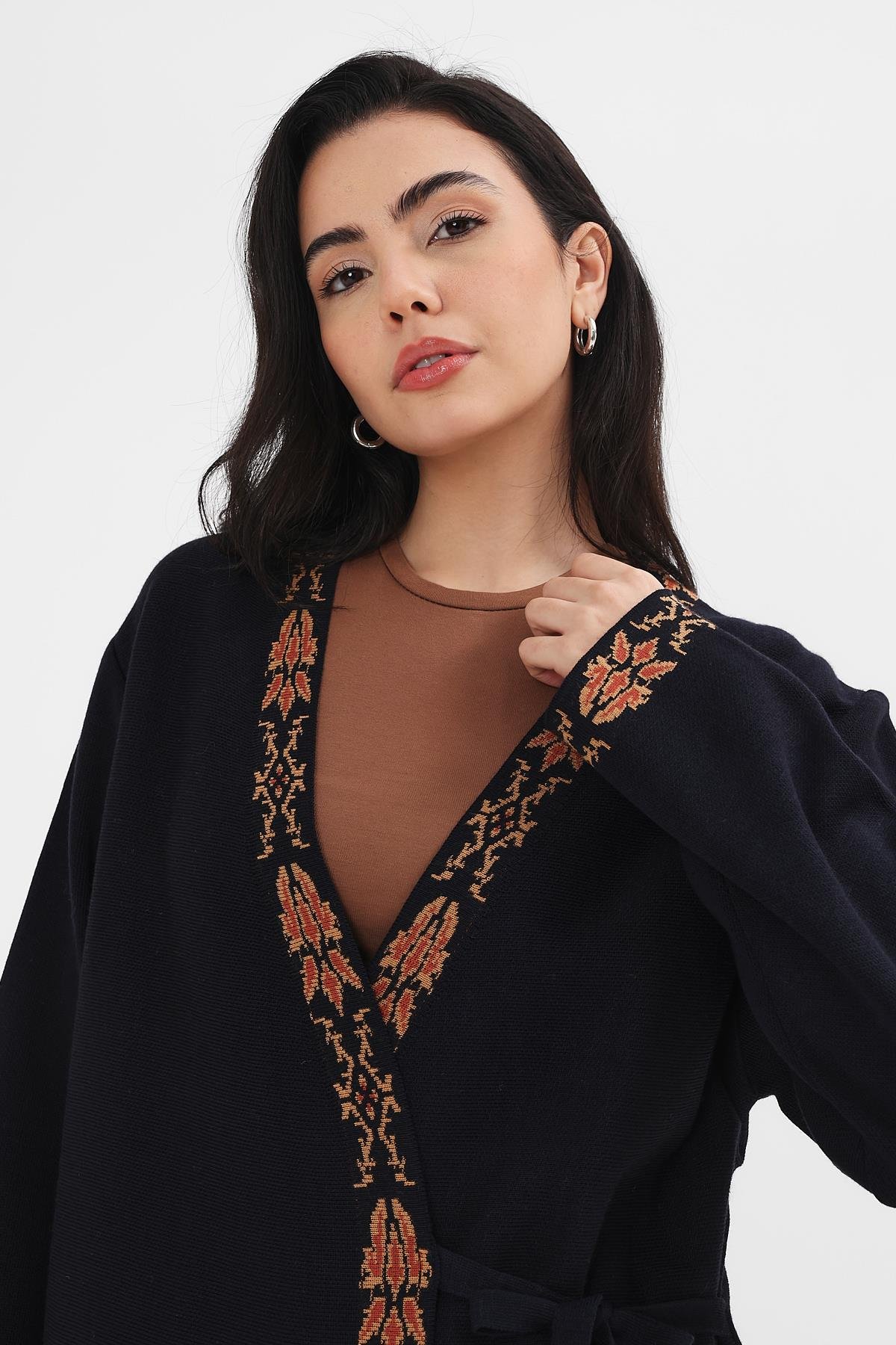 Kadın Lacivert Etnik Desenli Kimono Poncho