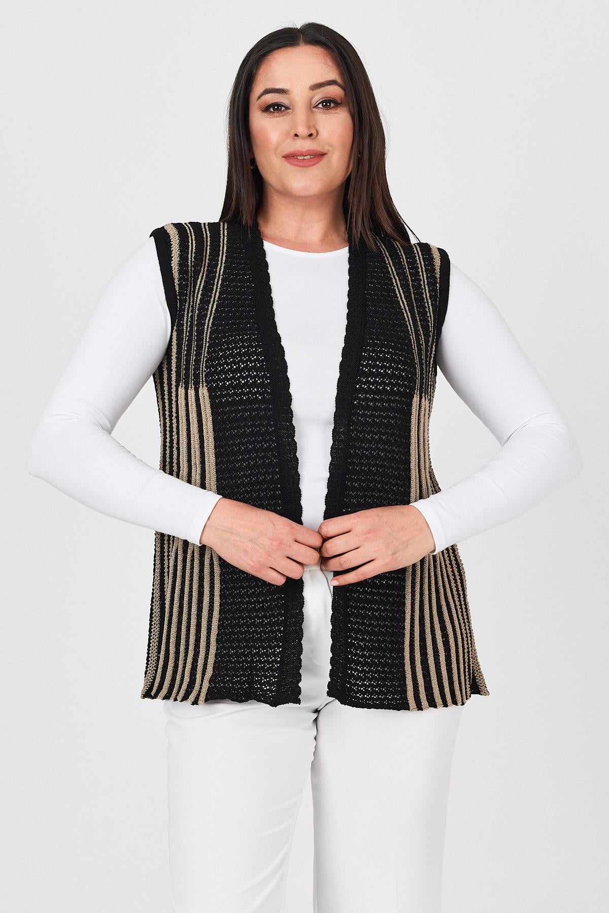 Kadın Siyah Çift Renk Ajurlu İşlemeli Mevsimlik Triko Anne Yazlık YelekVest