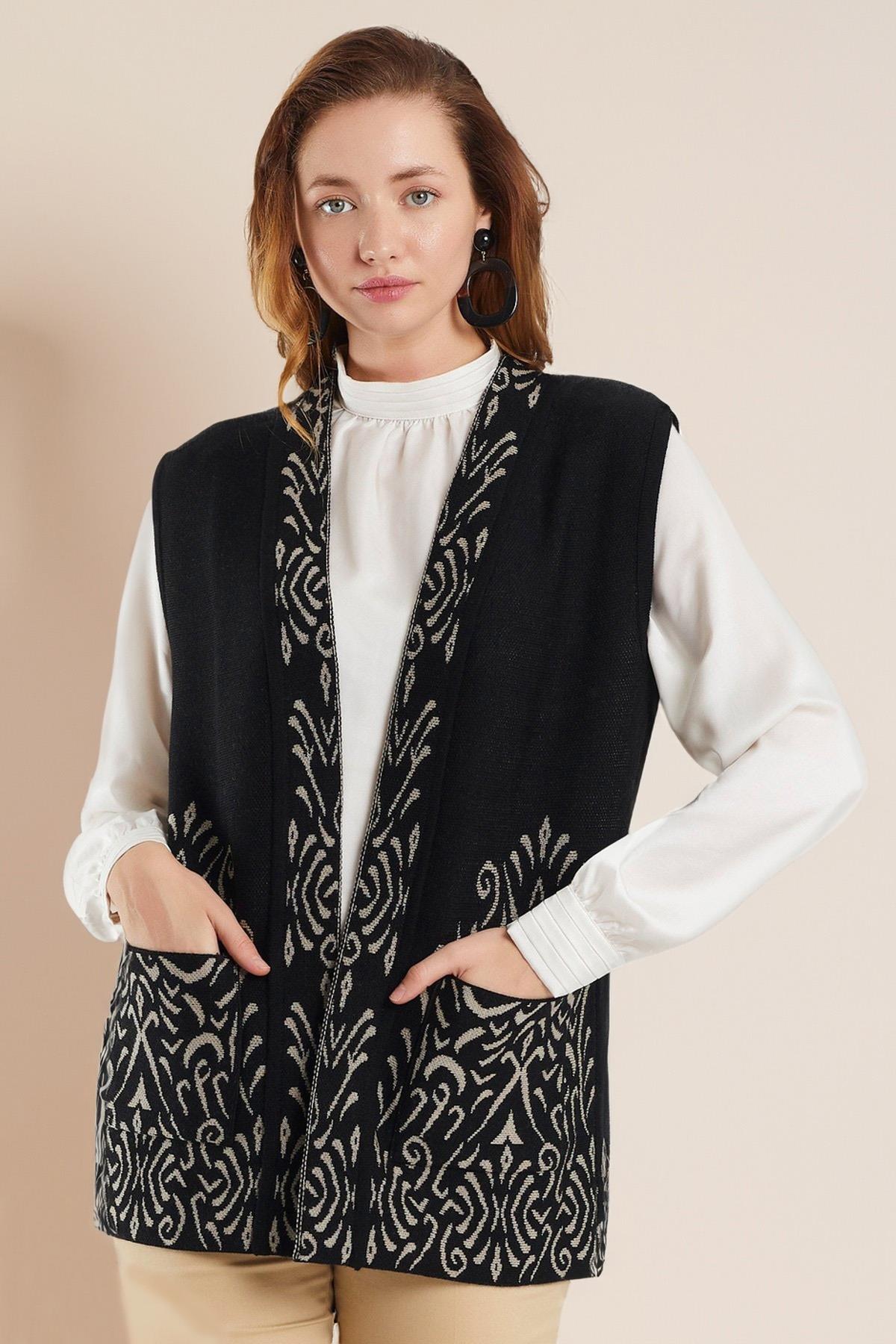 Women's Black Open Front Knitwear VestVest