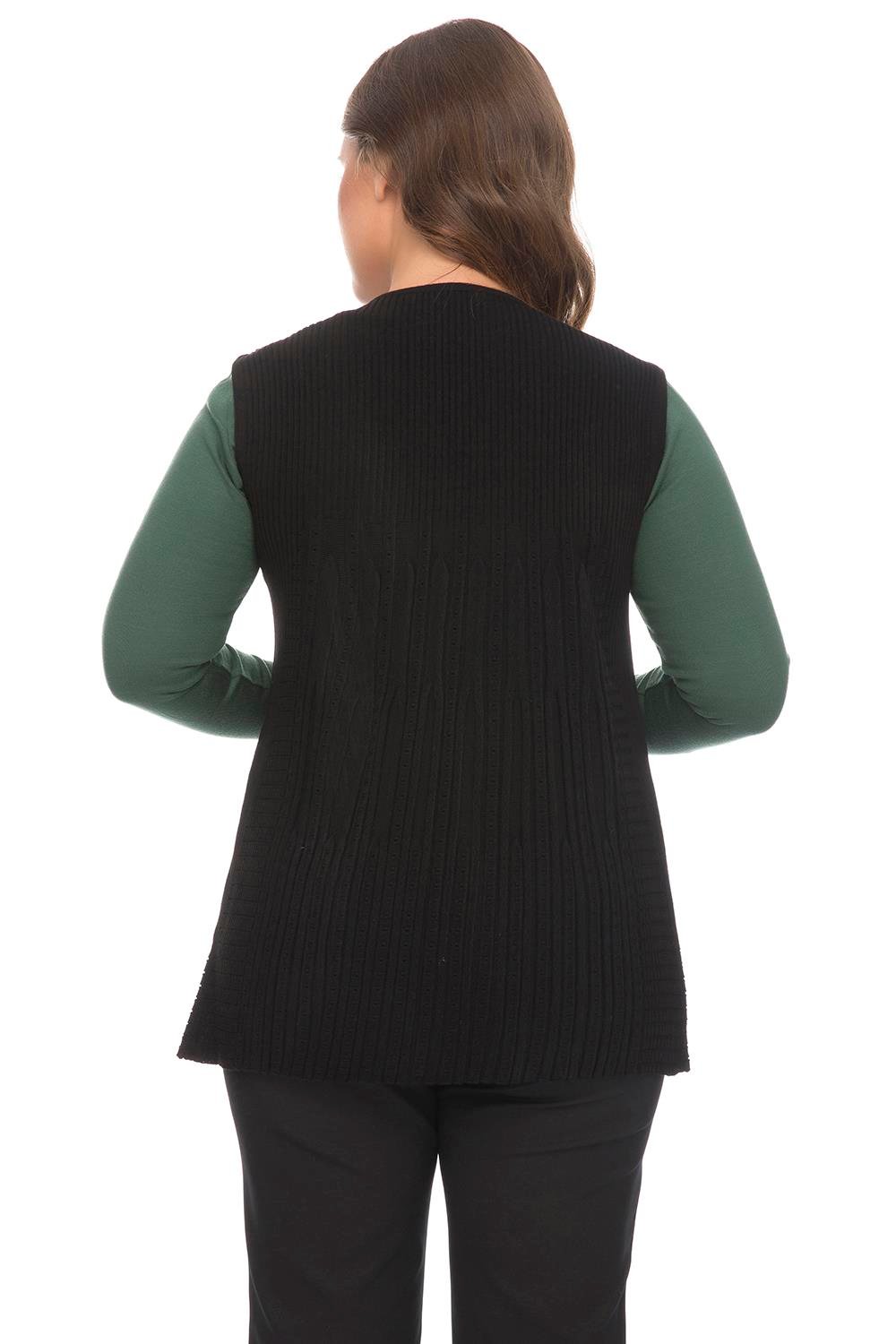 Kadın Siyah Kenarları İşlemeli Ajurlu YelekVest