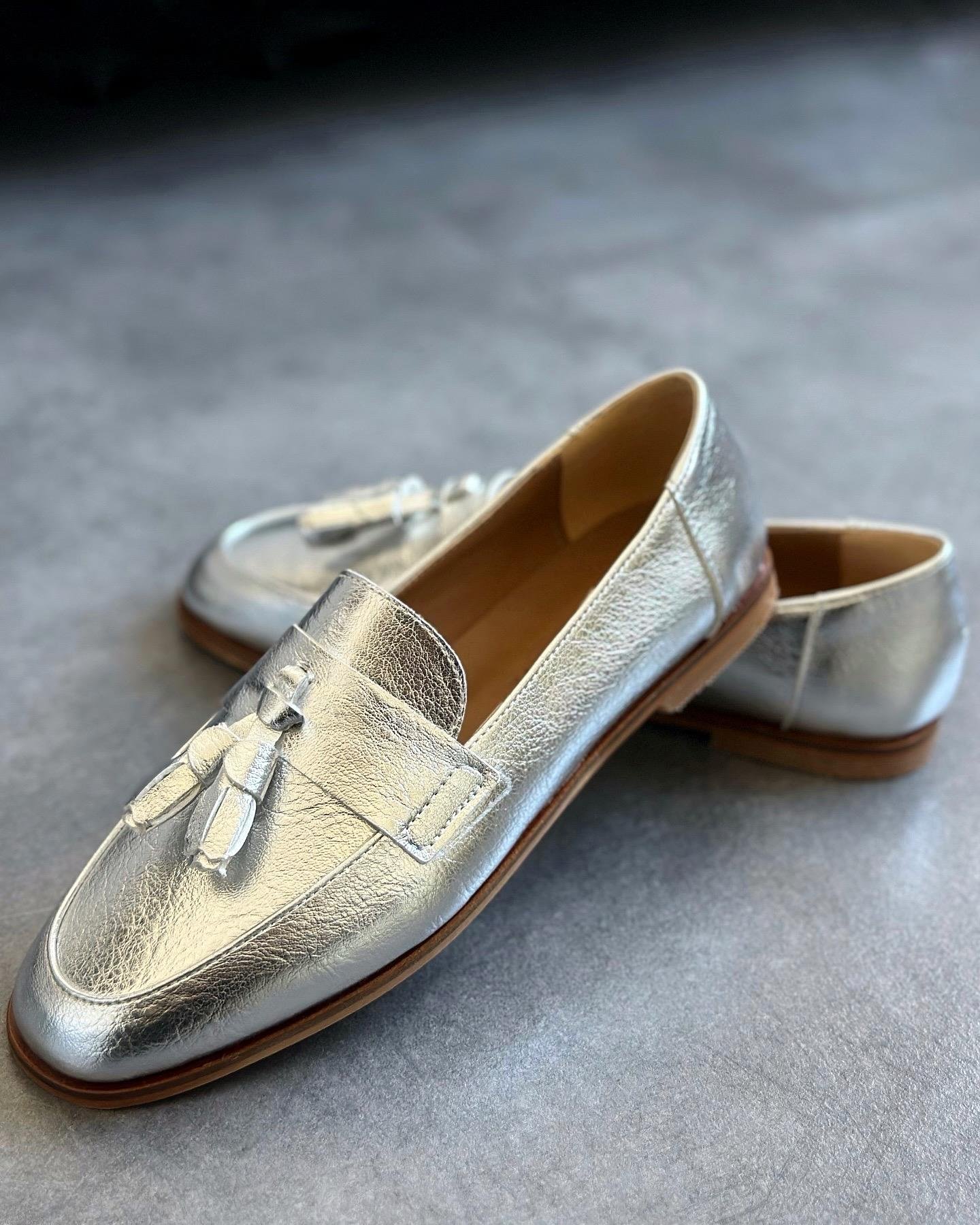 ZUUMMAKOSEN & OXFORDBera Püsküllü Günlük Kadın Loafer - Gümüş