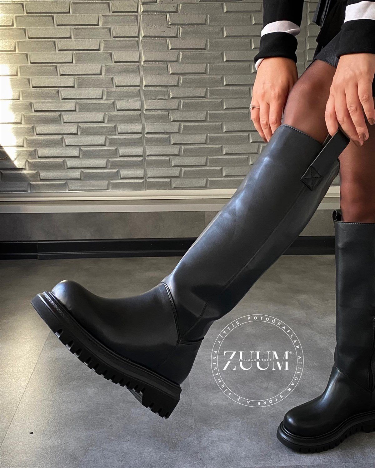ZUUMÇİZMEBorli Diz Altı Kadın Çizme - Siyah Deri