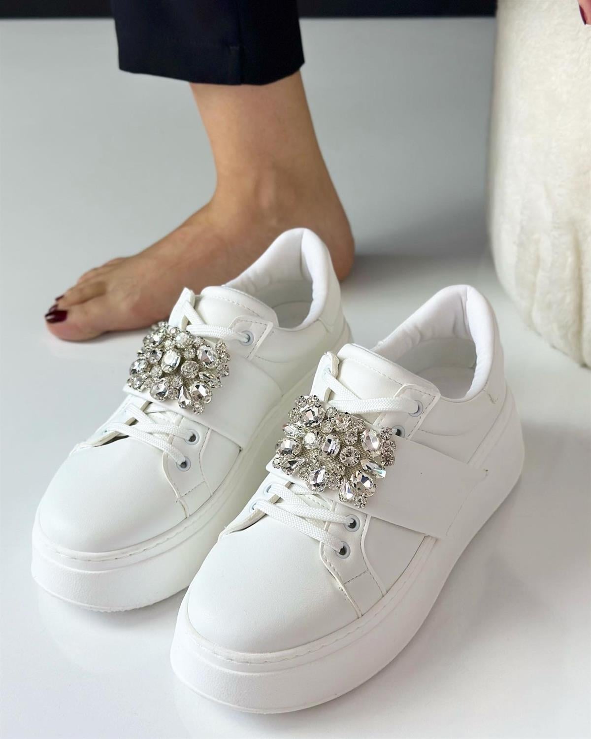 ZUUMSNEAKERFayf Taş Aksesuarlı Kadın Sneakers - Beyaz Deri