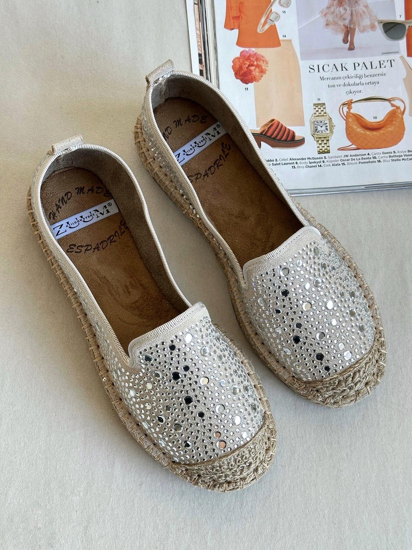 ZUUMBABET & ESPADRİLFeles Taşlı  Kadın Espadril - Bej
