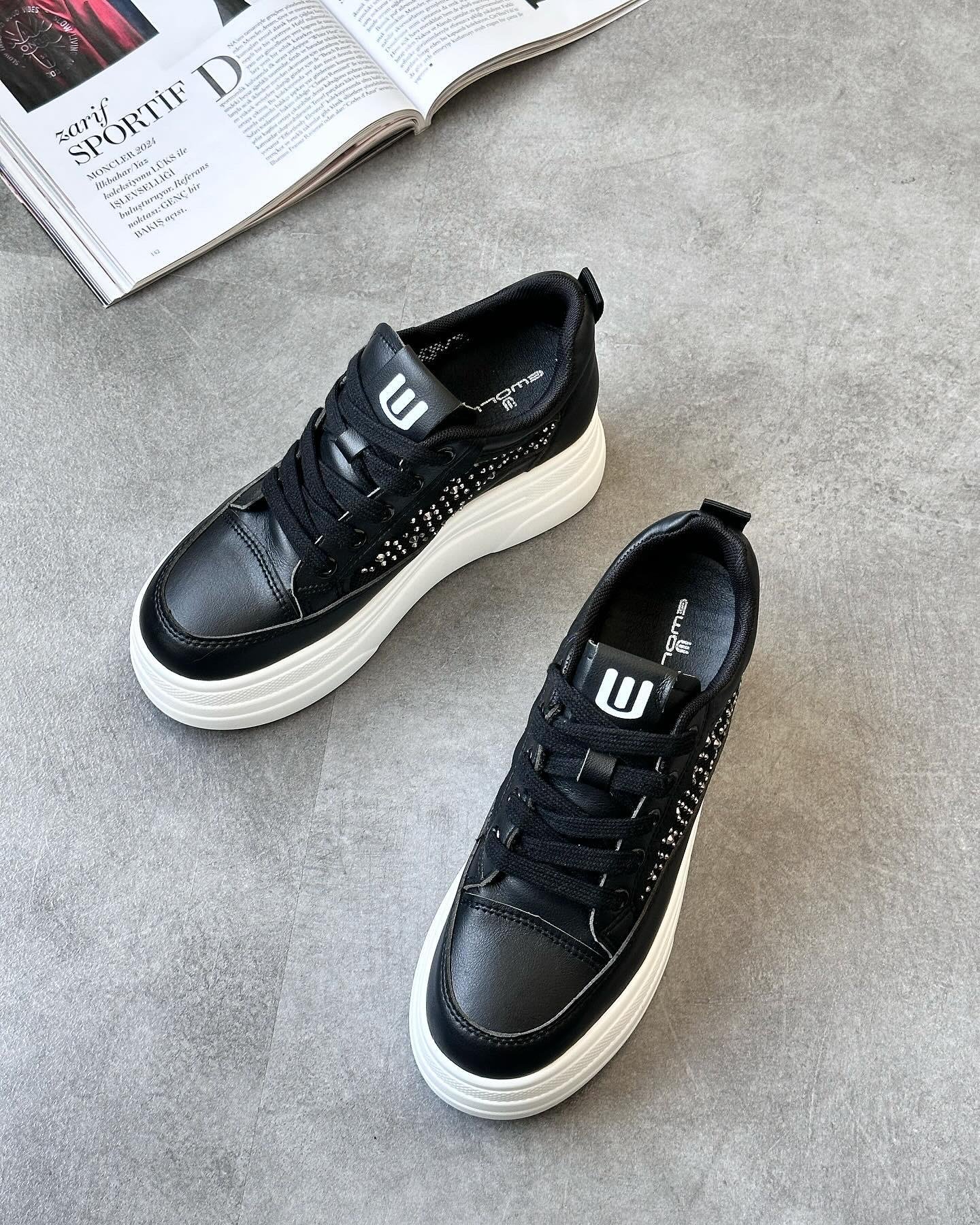 ZUUMSNEAKERFlein İçten Gizli Topuklu Kalın Taban Kadın Sneaker - Siyah