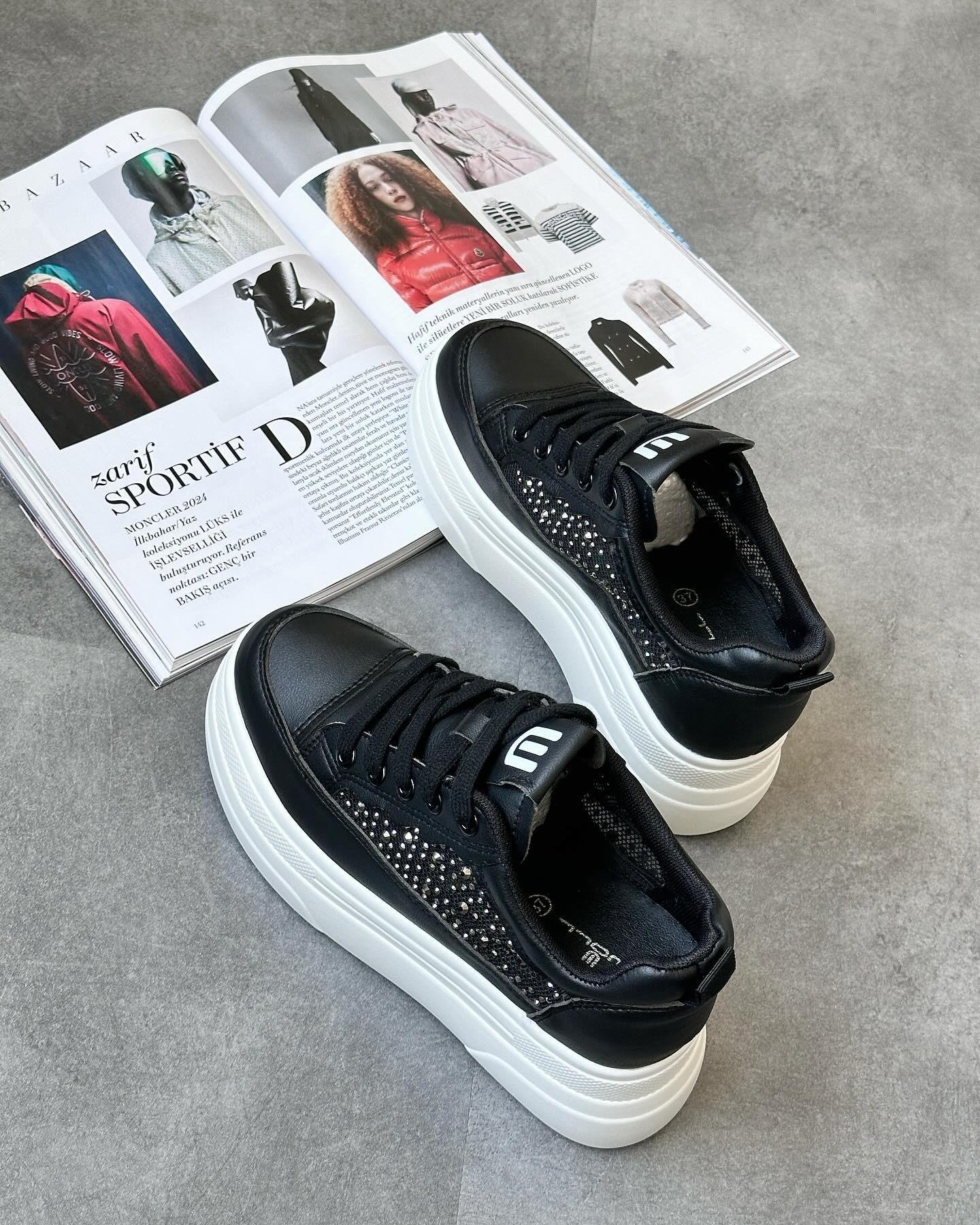 ZUUMSNEAKERFlein İçten Gizli Topuklu Kalın Taban Kadın Sneaker - Siyah