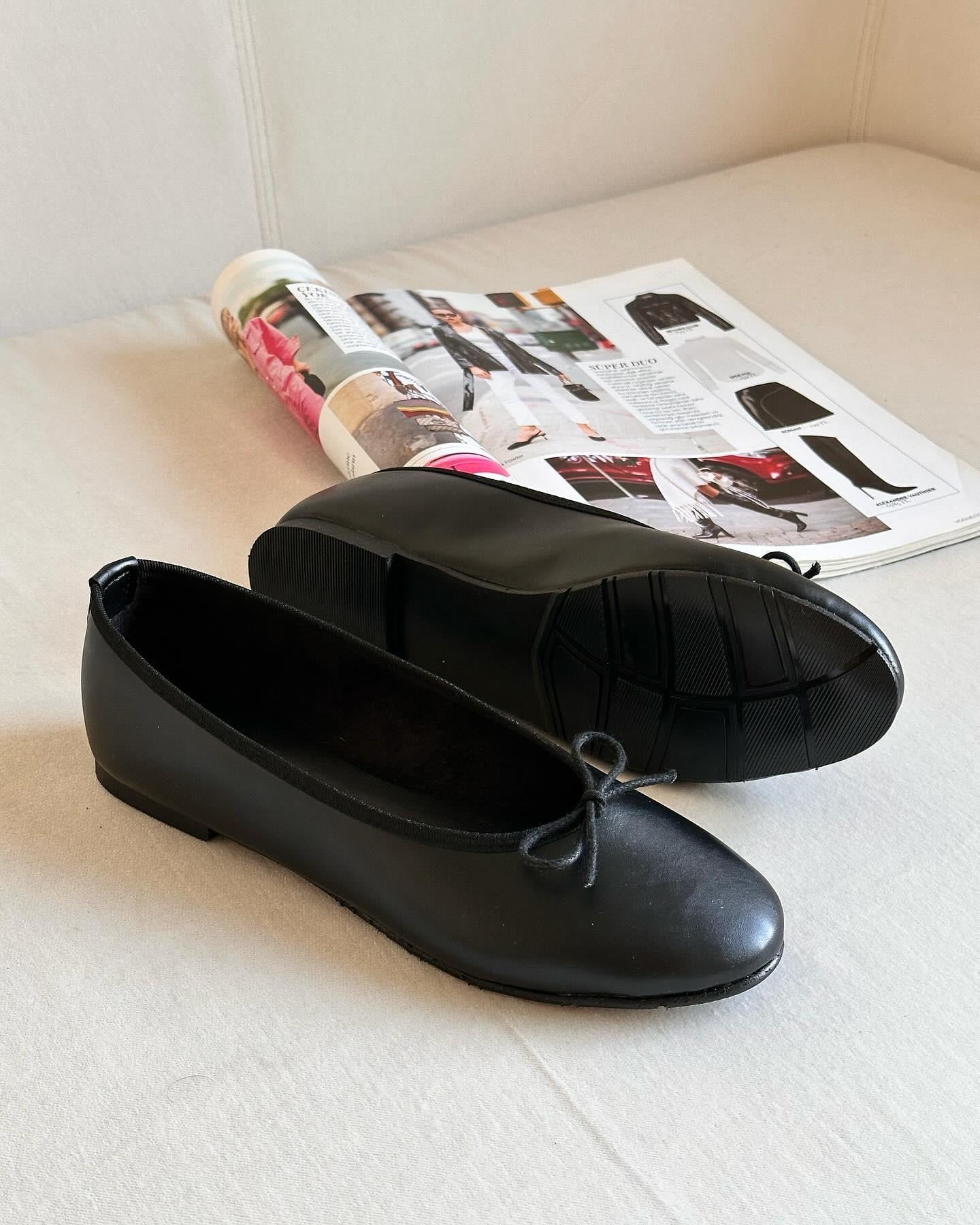 ZUUMBABET & ESPADRİLHobby Kadın Balerin Babet - Siyah Cilt