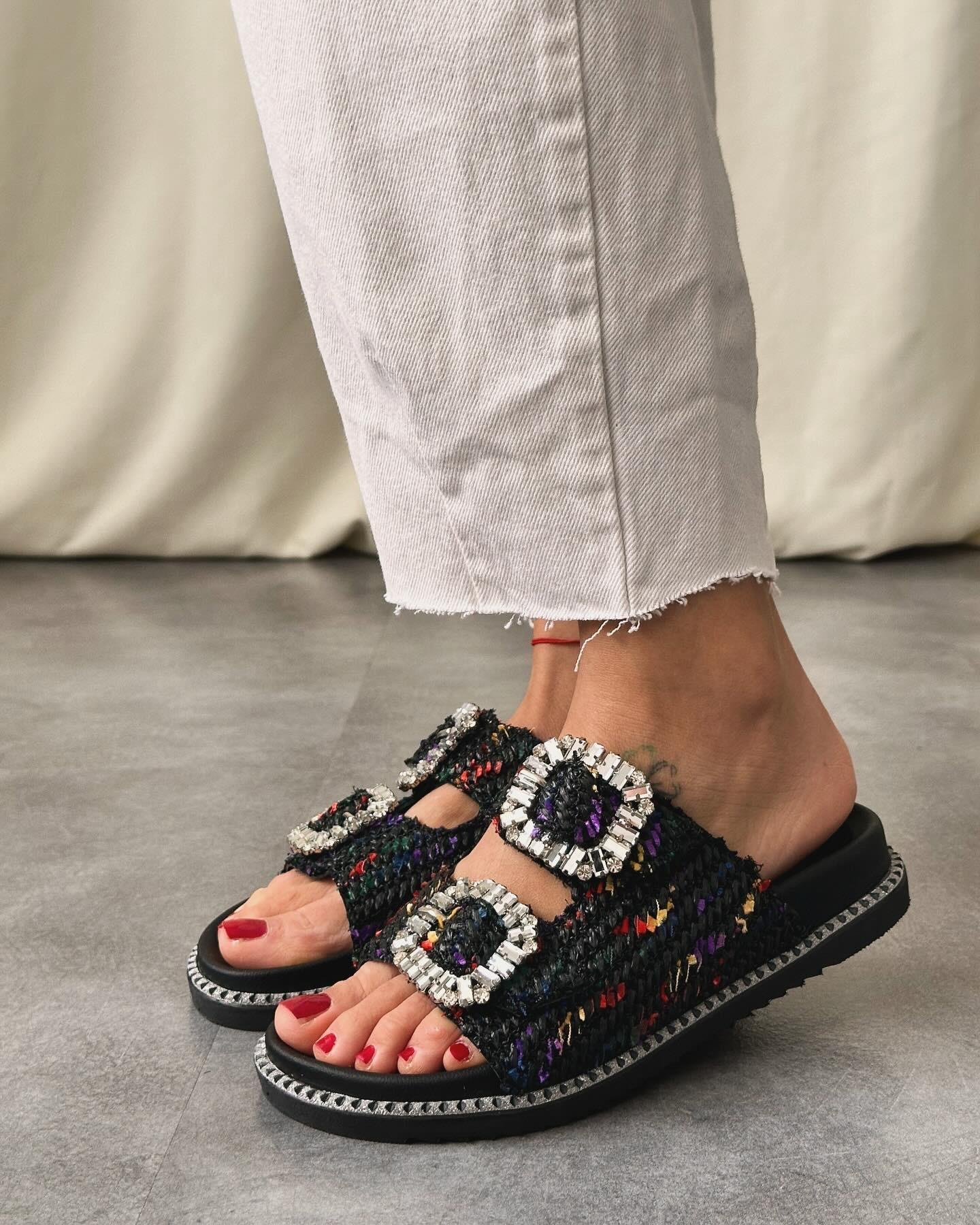 ZUUMTerlikHolde Tokalı Kadın Terlik - Siyah