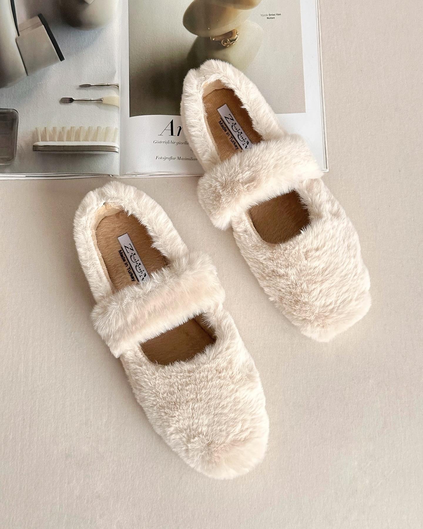 ZUUMBabet & EspadrilHomelife Kadın Peluş Ev Ayakkabısı - Ekru