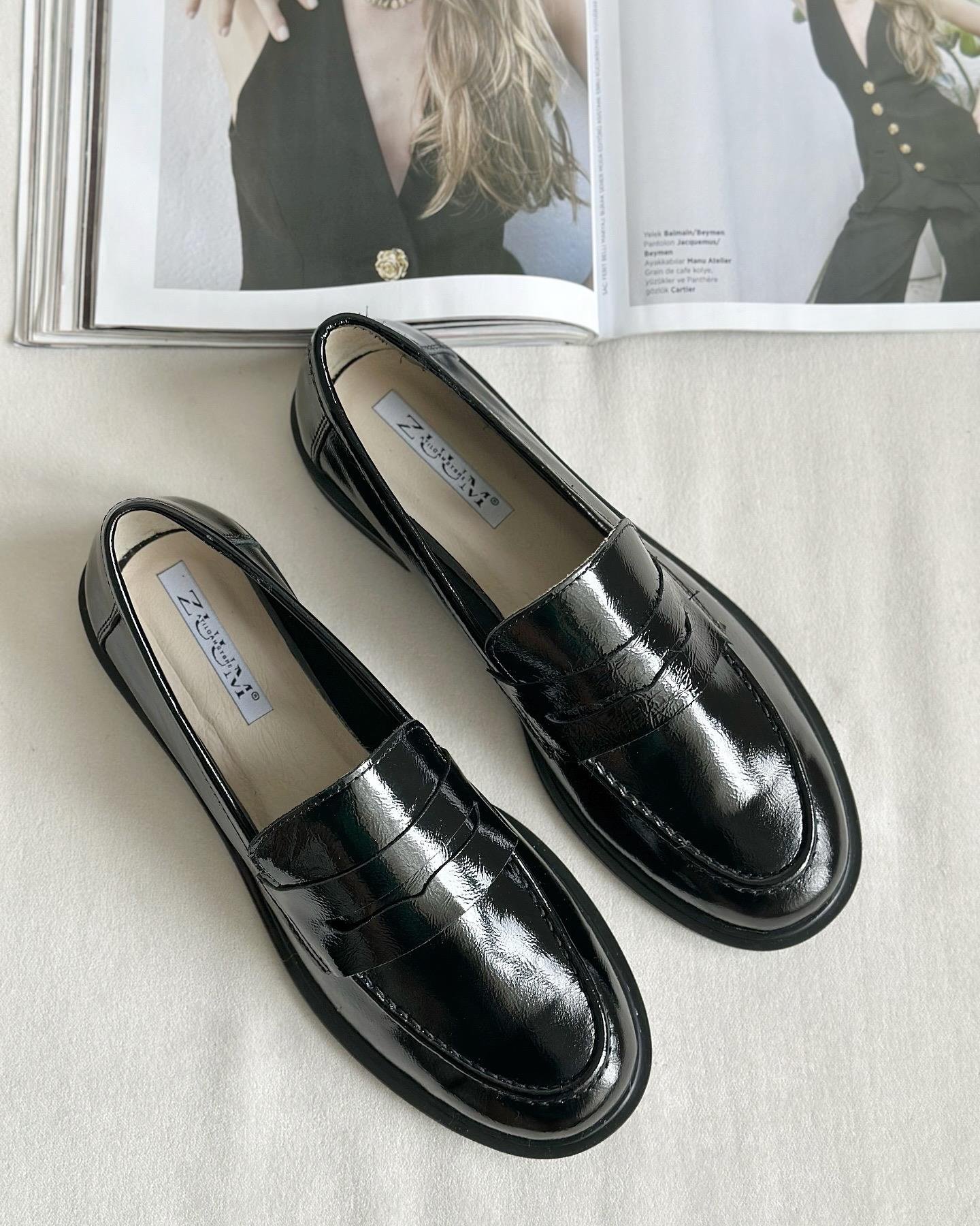 ZUUMMAKOSEN & OXFORDMaris % 100 Hakiki Deri Günlük Kadın Loafer - Siyah Rugan