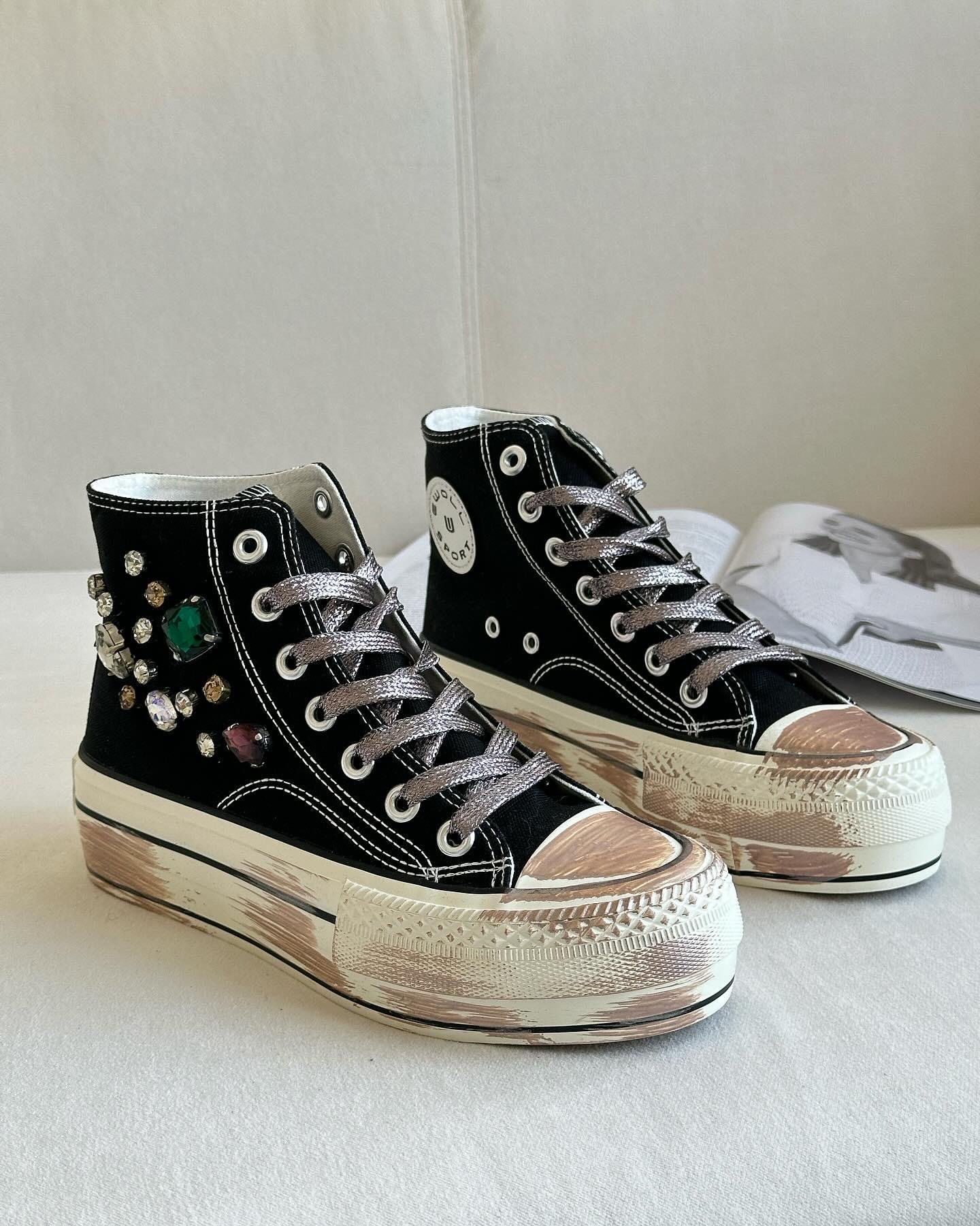 ZUUMSNEAKERNary Taş Aksesuarlı  Kalın Taban Boğazlı Kadın Sneaker - Siyah