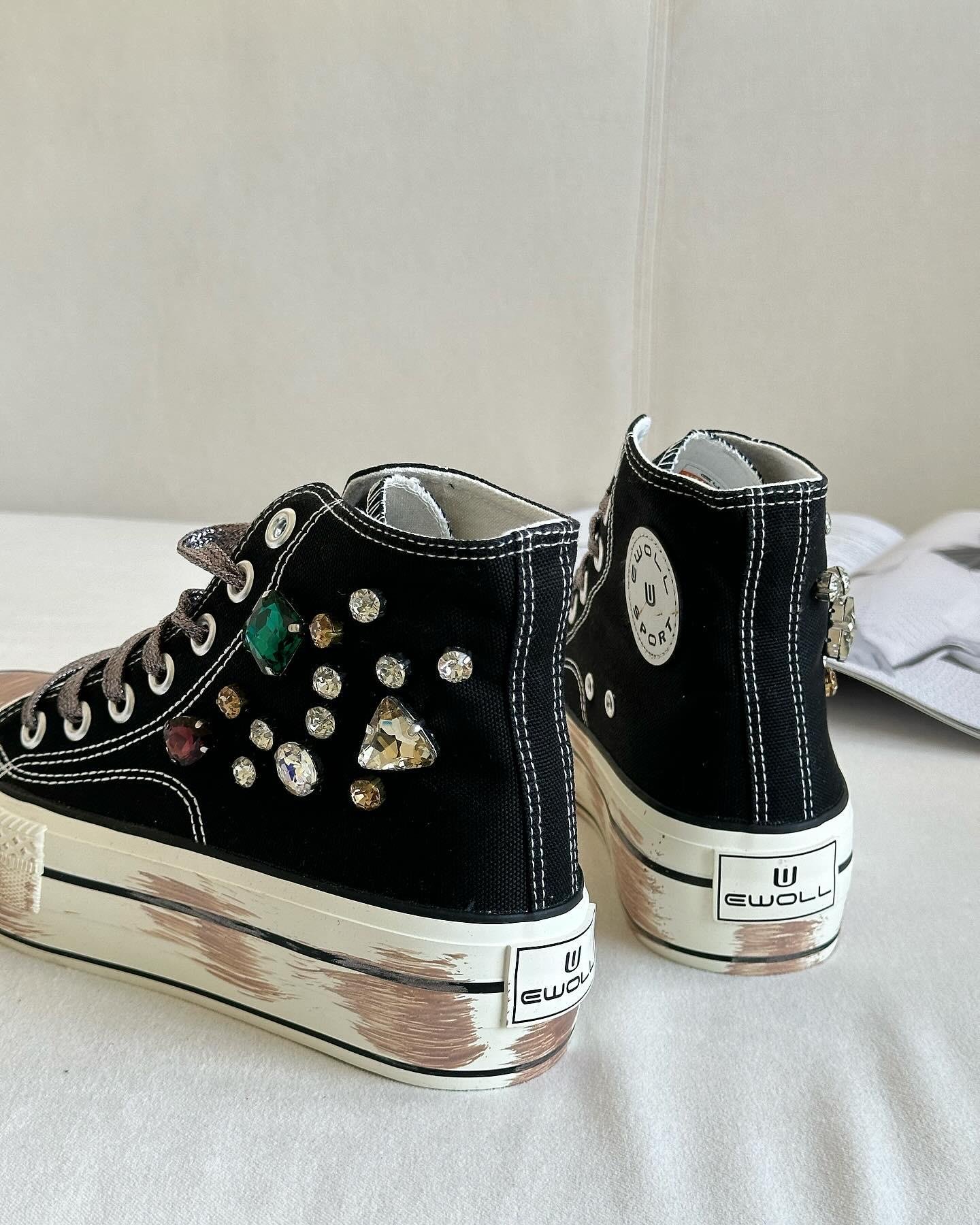 ZUUMSNEAKERNary Taş Aksesuarlı  Kalın Taban Boğazlı Kadın Sneaker - Siyah